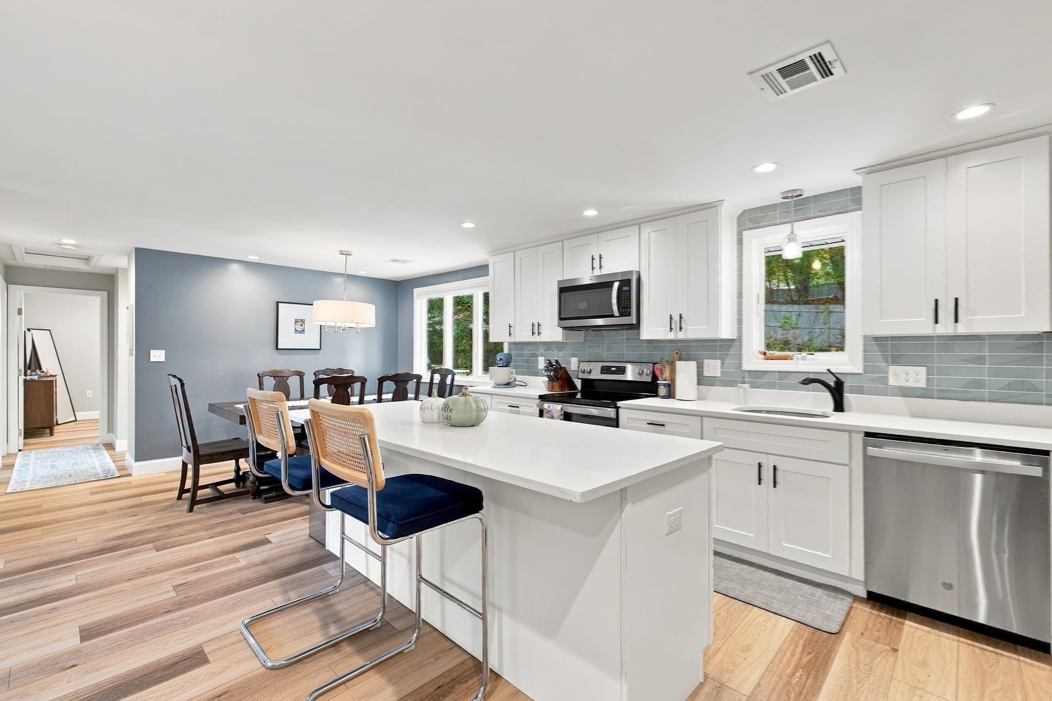 Single Family Residence at 7 Philip Road, Framingham MA 01701, Framingham, photo 15 of 41