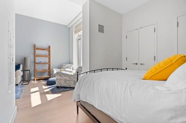 Condominium at 100 Lovejoy # Q, Boston MA 02114, photo 9 of 13
