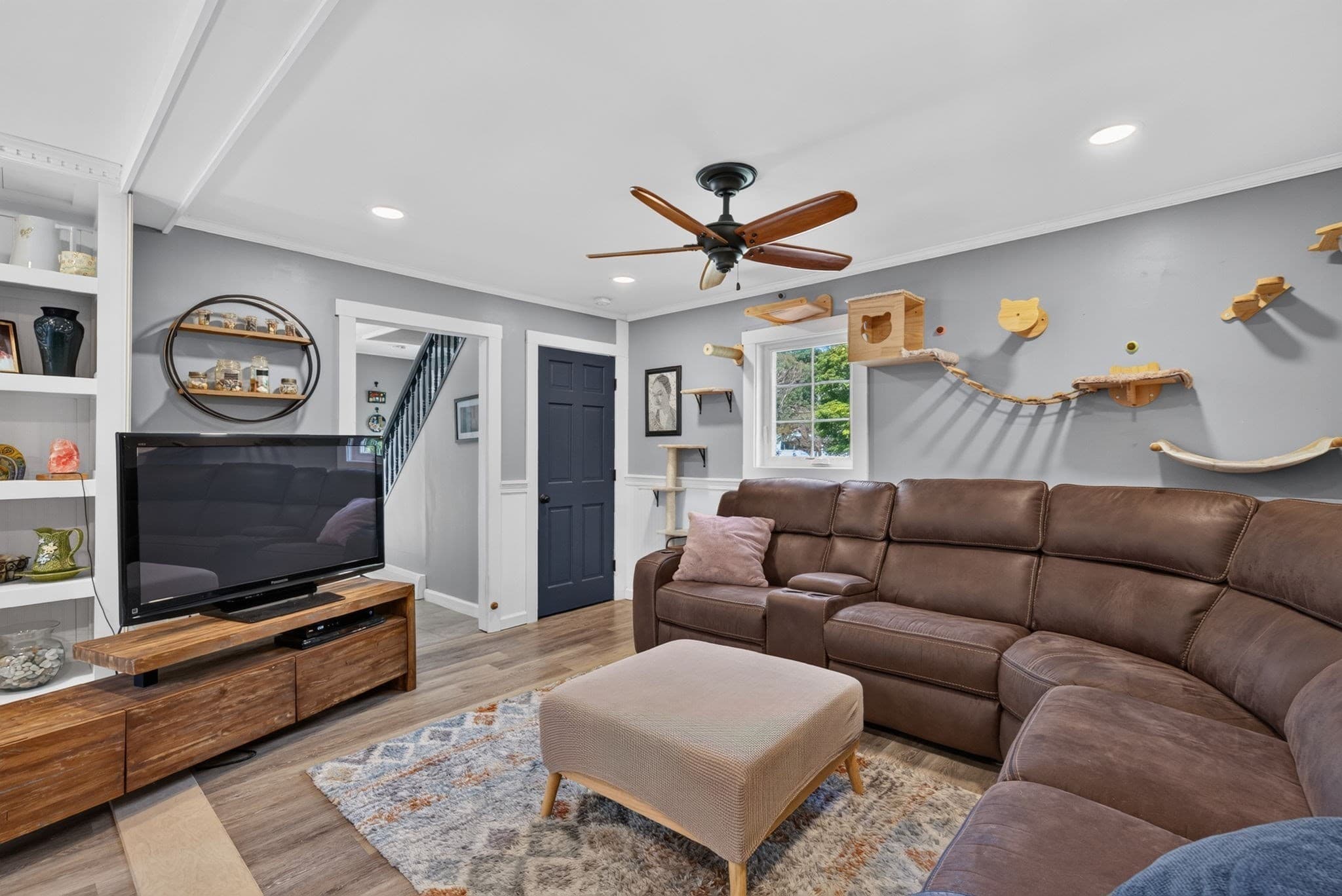 Single Family Residence at 48 Anawan St, Taunton MA 02780, photo 11 of 38