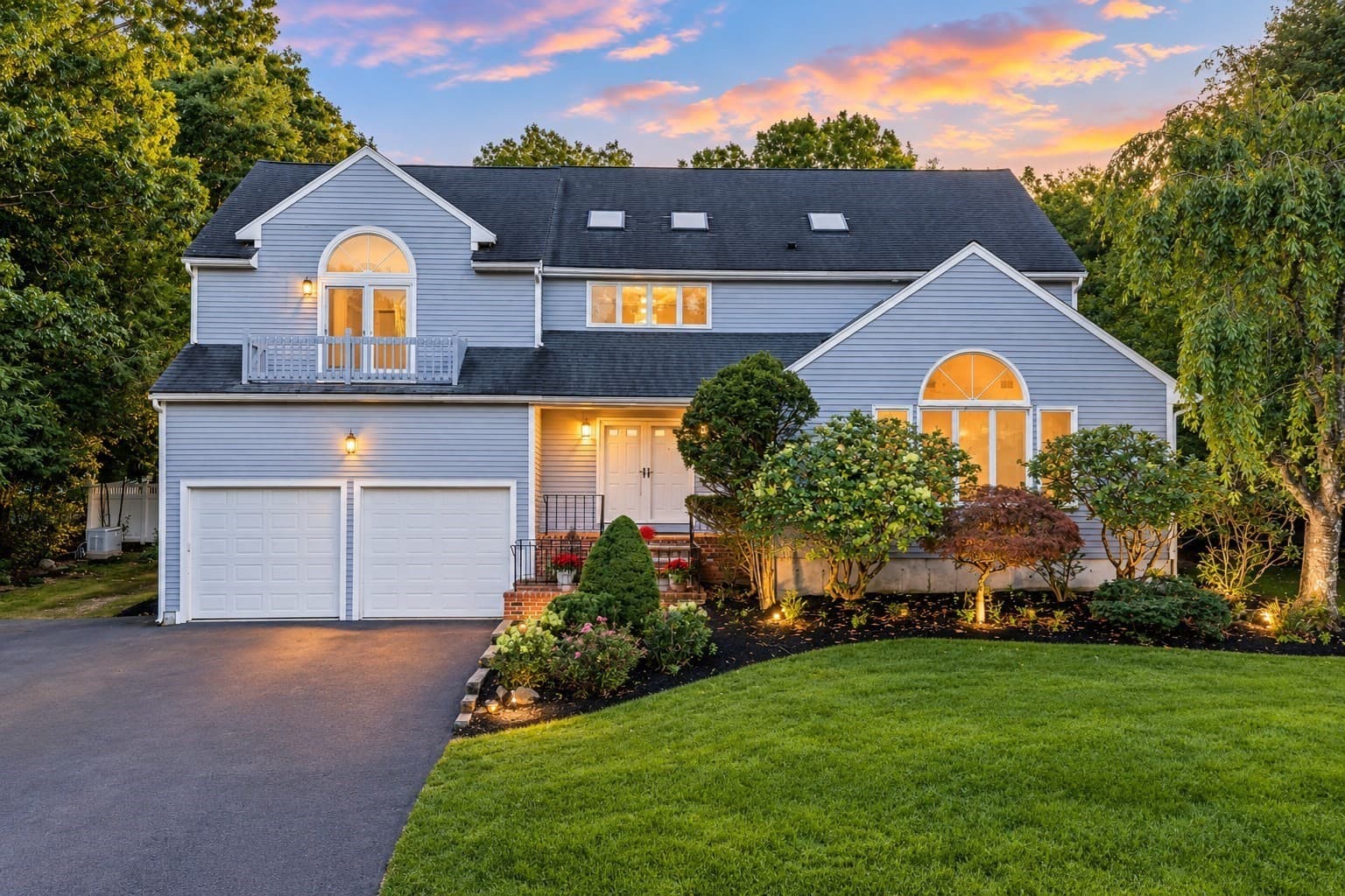 42 Magnolia Rd, Sharon MA 02067
