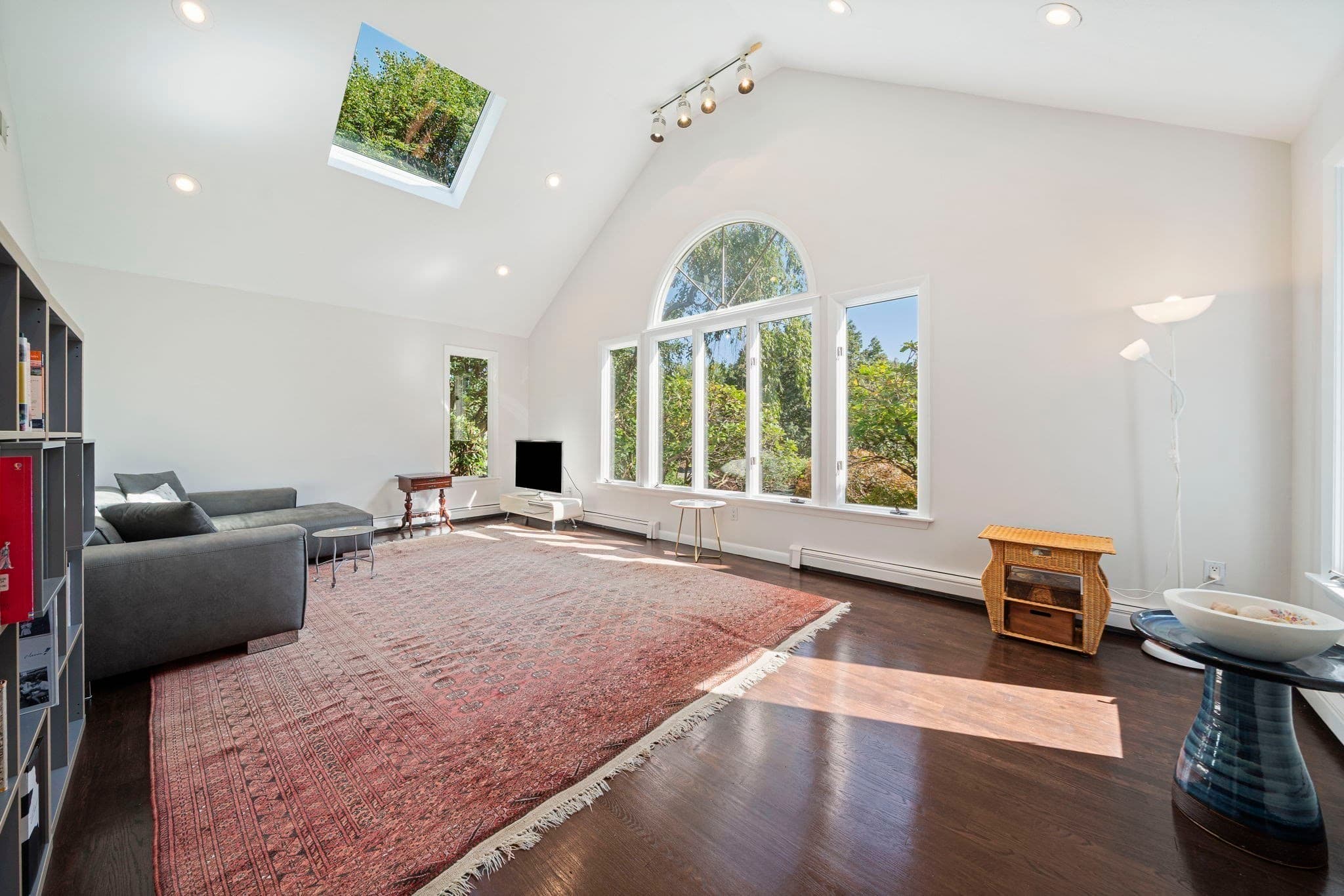 Single Family Residence at 42 Magnolia Rd, Sharon MA 02067, Sharon, photo 9 of 42