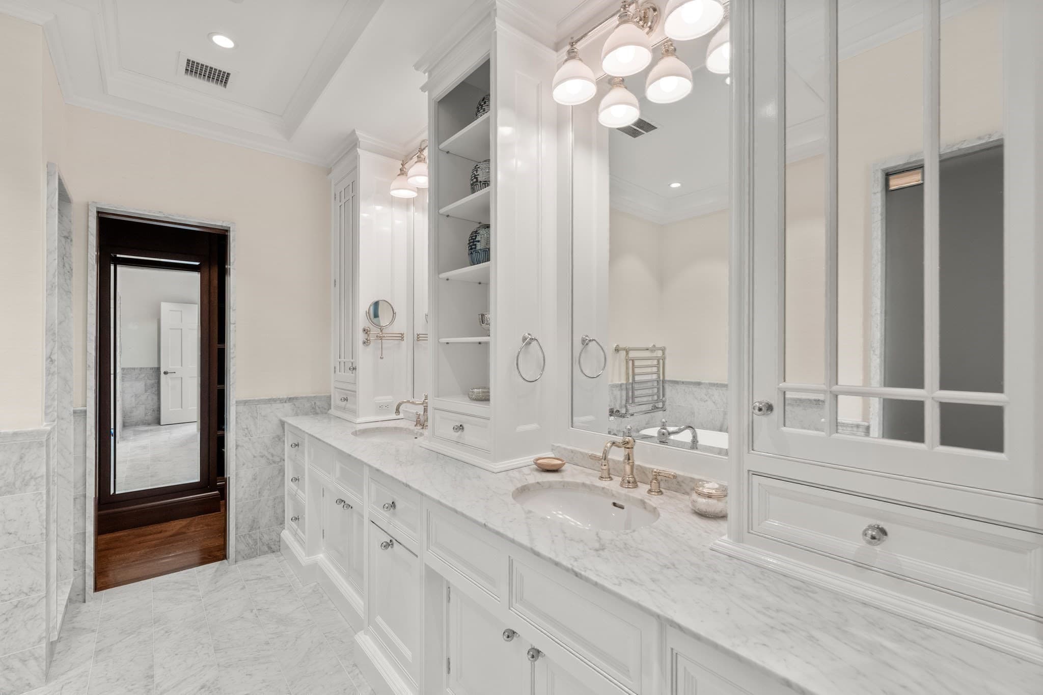 Condominium at 128 Beacon St # H, Boston MA 02116, Boston, photo 12 of 23