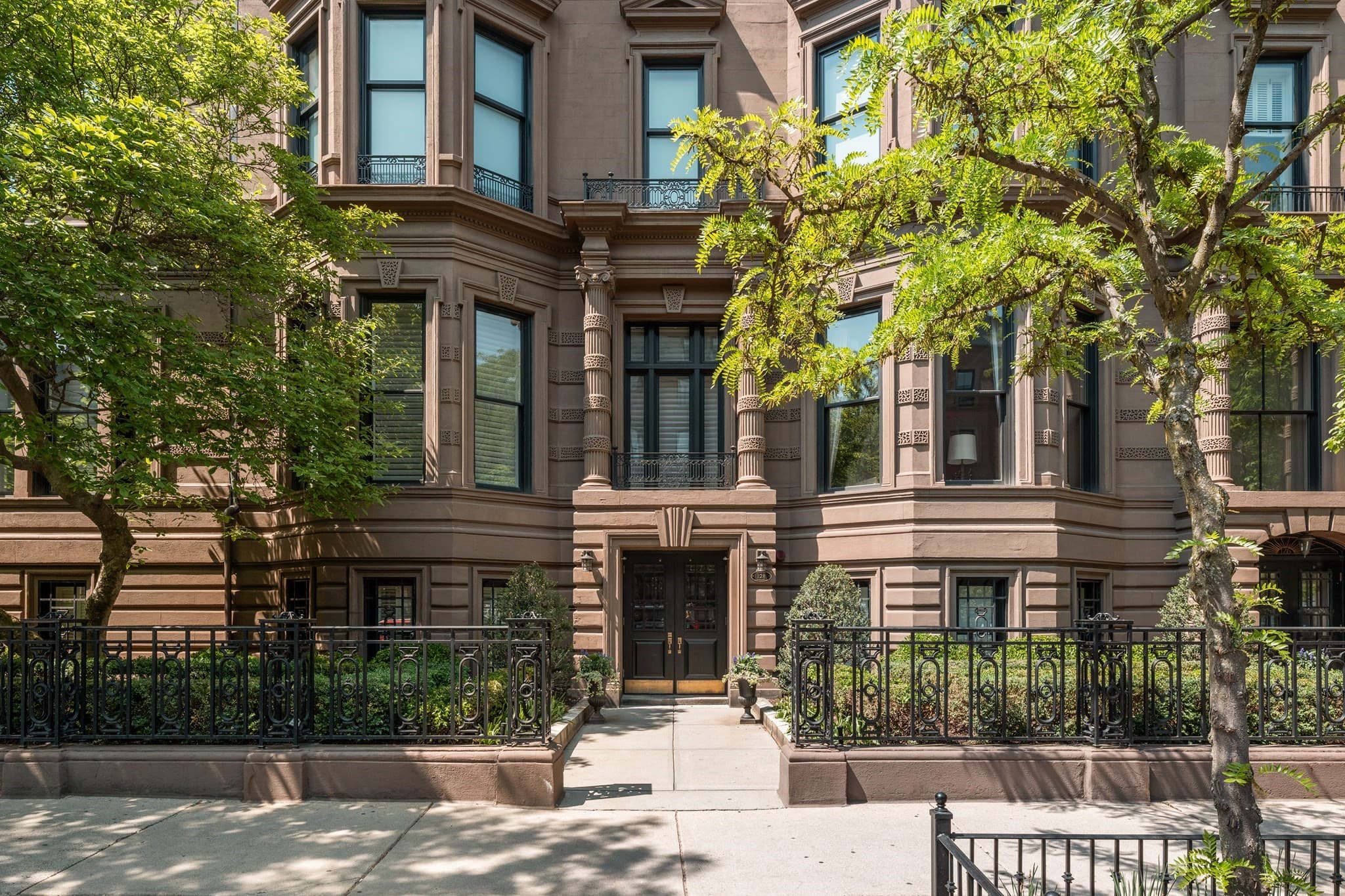 128 Beacon St # H, Boston MA 02116