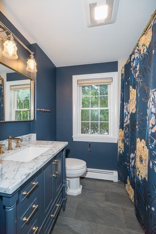 Single Family Residence at 10 Donegal Circle, Danvers MA 01923, Danvers, photo 8 of 29
