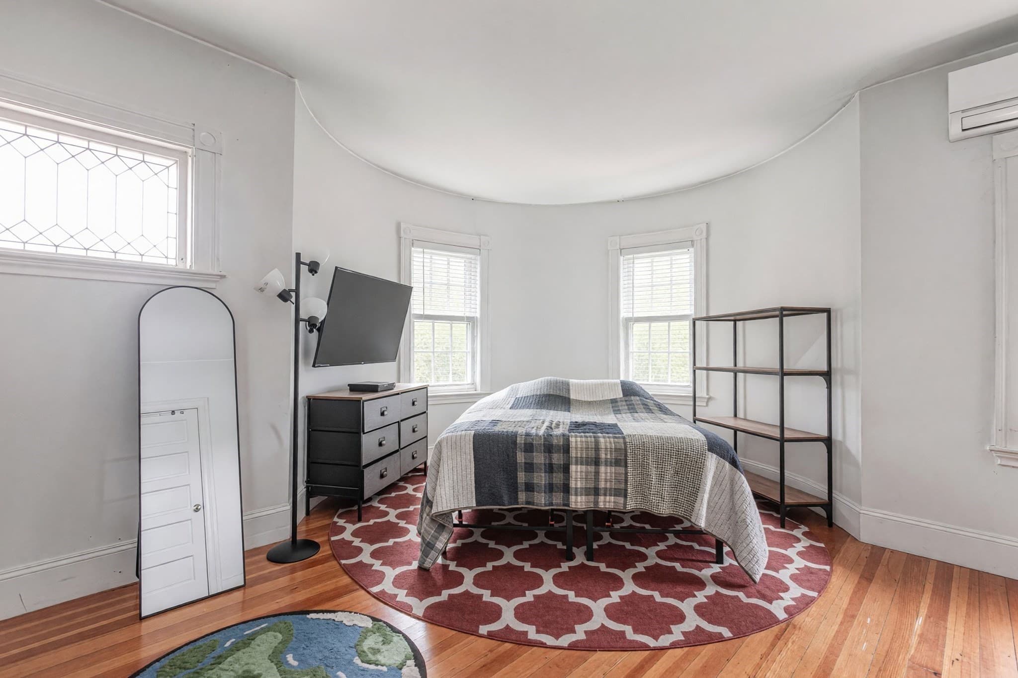 Single Family Residence at 38 Davis St, Quincy MA 02170, Quincy, photo 26 of 35