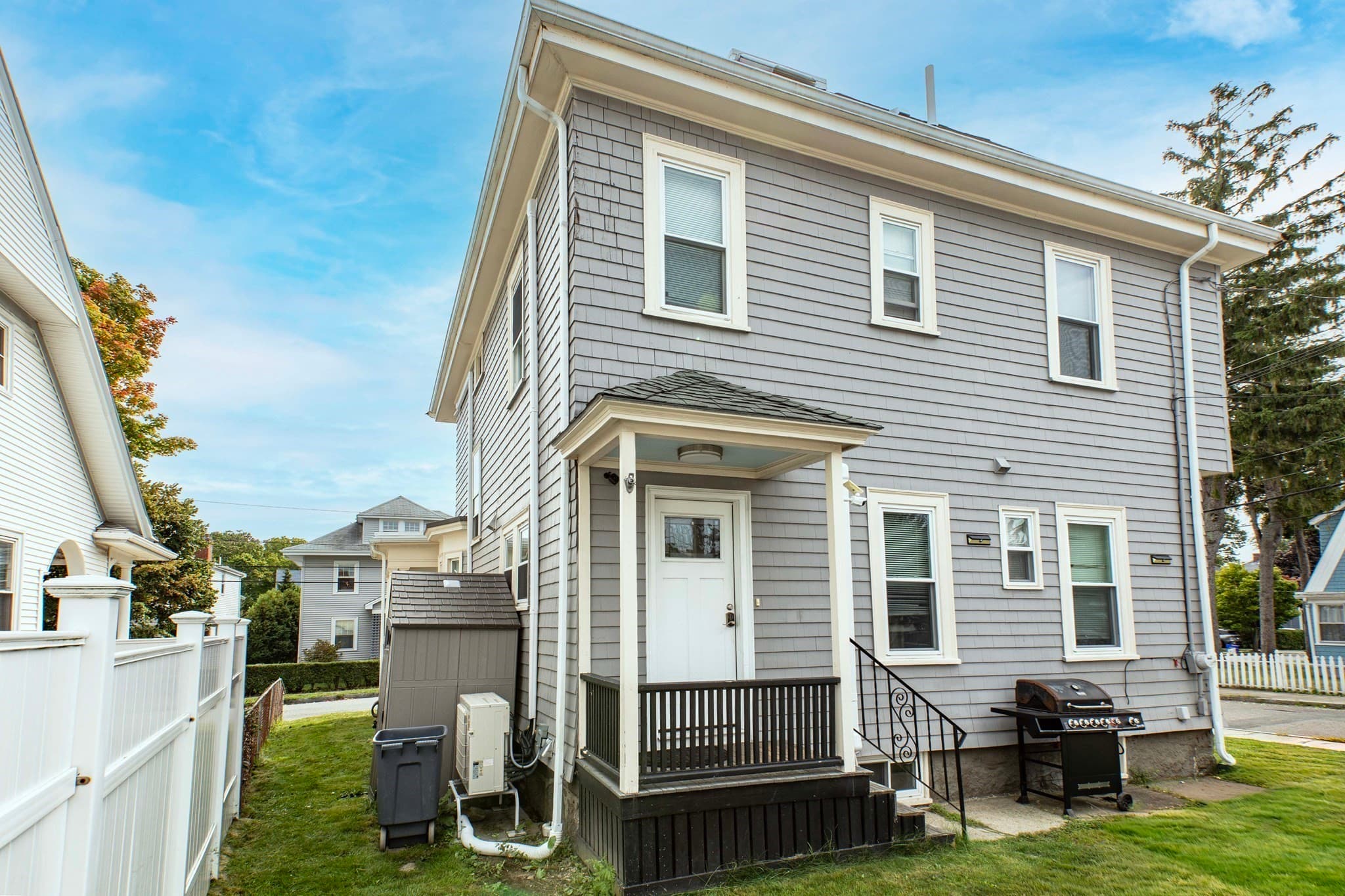 Single Family Residence at 38 Davis St, Quincy MA 02170, Quincy, photo 3 of 35