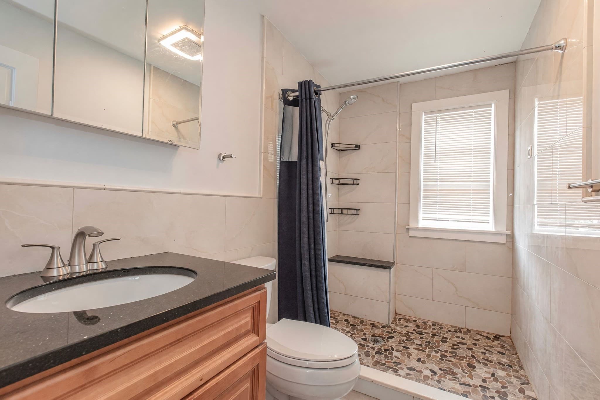 Single Family Residence at 38 Davis St, Quincy MA 02170, Quincy, photo 15 of 35