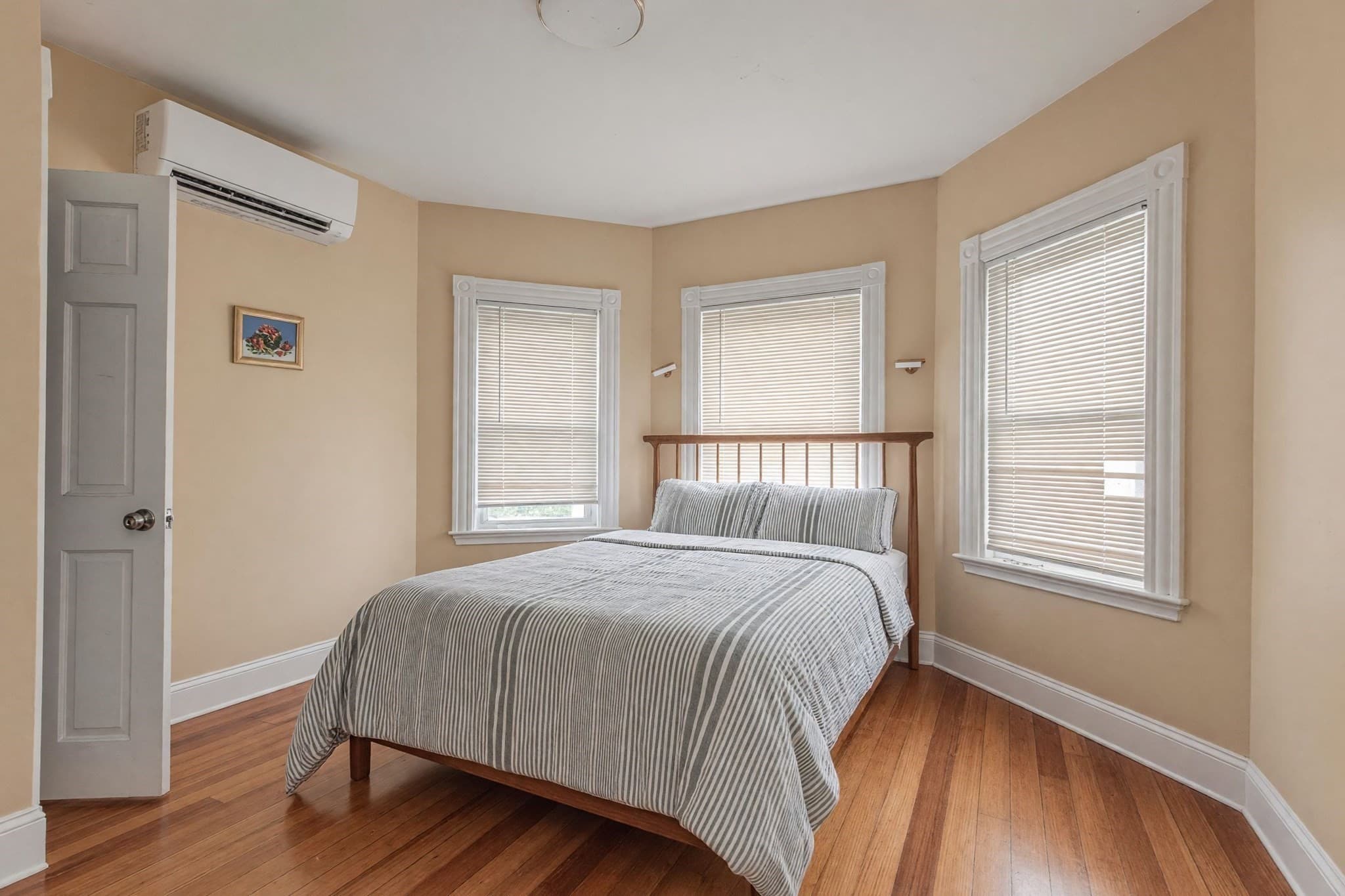 Single Family Residence at 38 Davis St, Quincy MA 02170, Quincy, photo 19 of 35