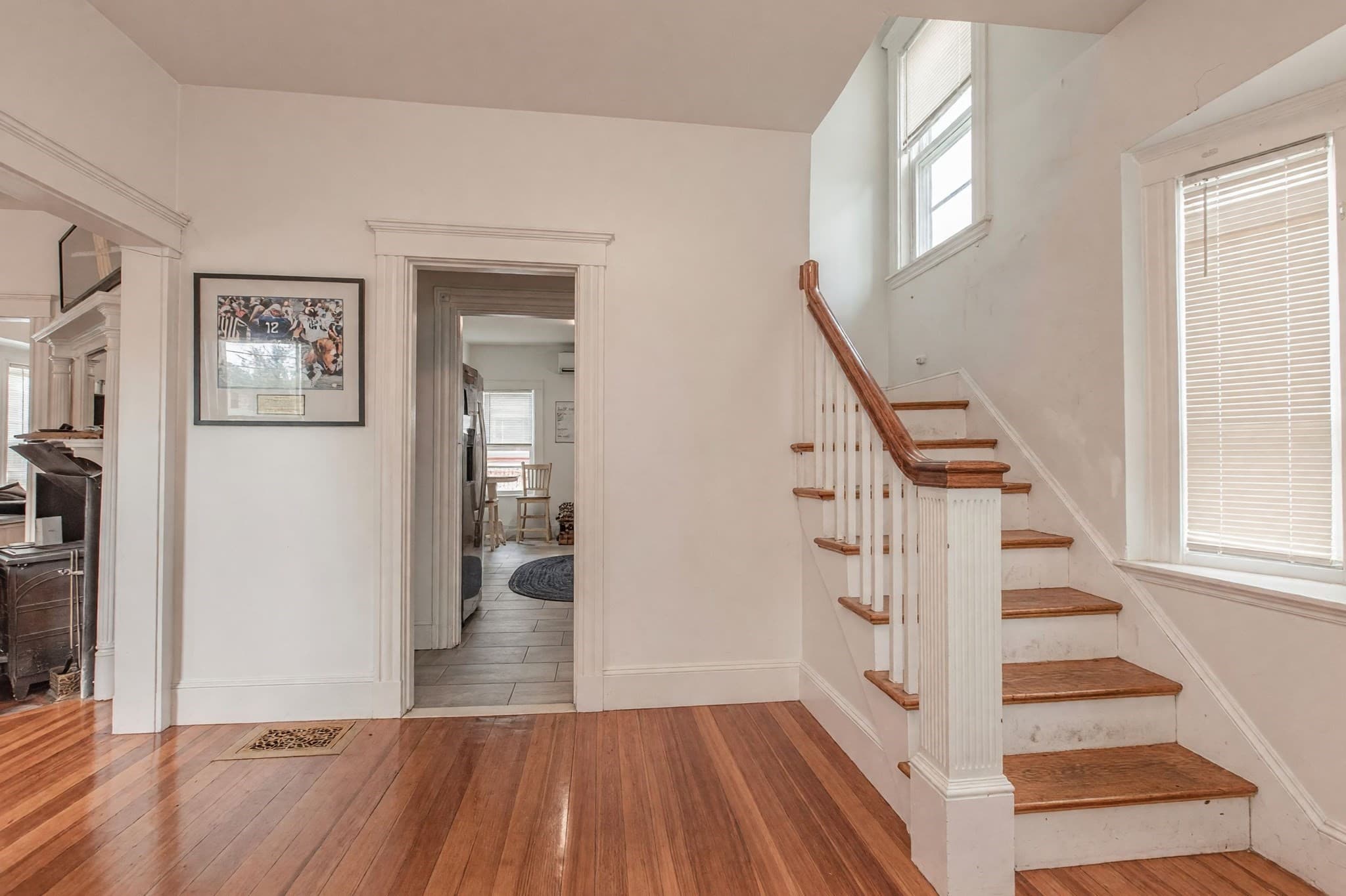 Single Family Residence at 38 Davis St, Quincy MA 02170, Quincy, photo 8 of 35