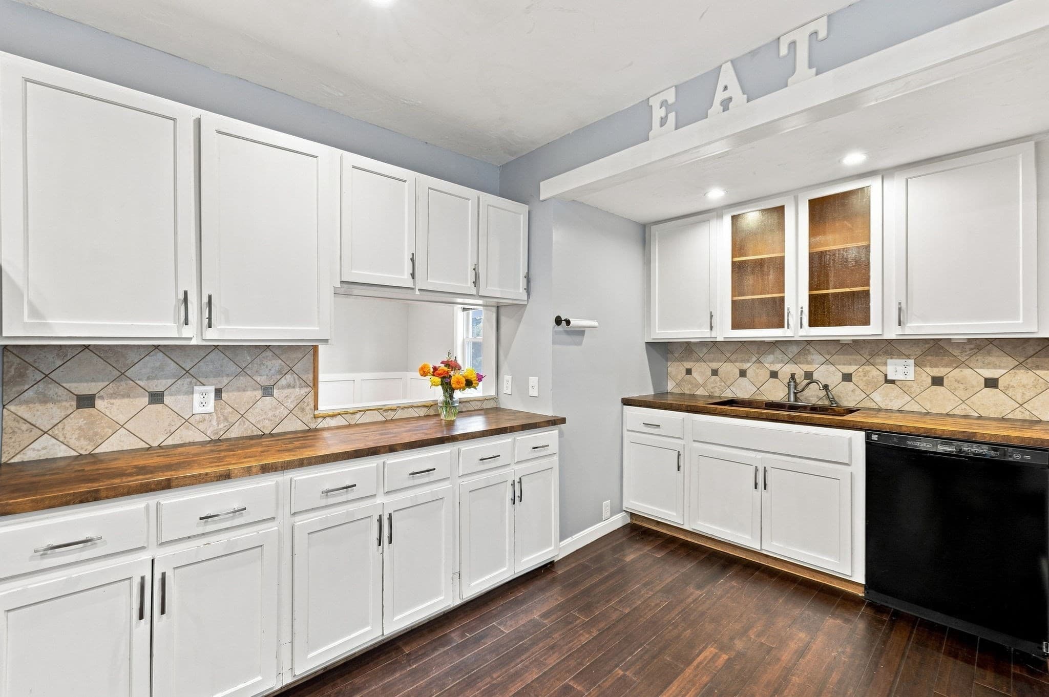 2 Family - 2 Units Up/Down at 126 Payson St, Fitchburg MA 01420, Fitchburg, photo 5 of 42