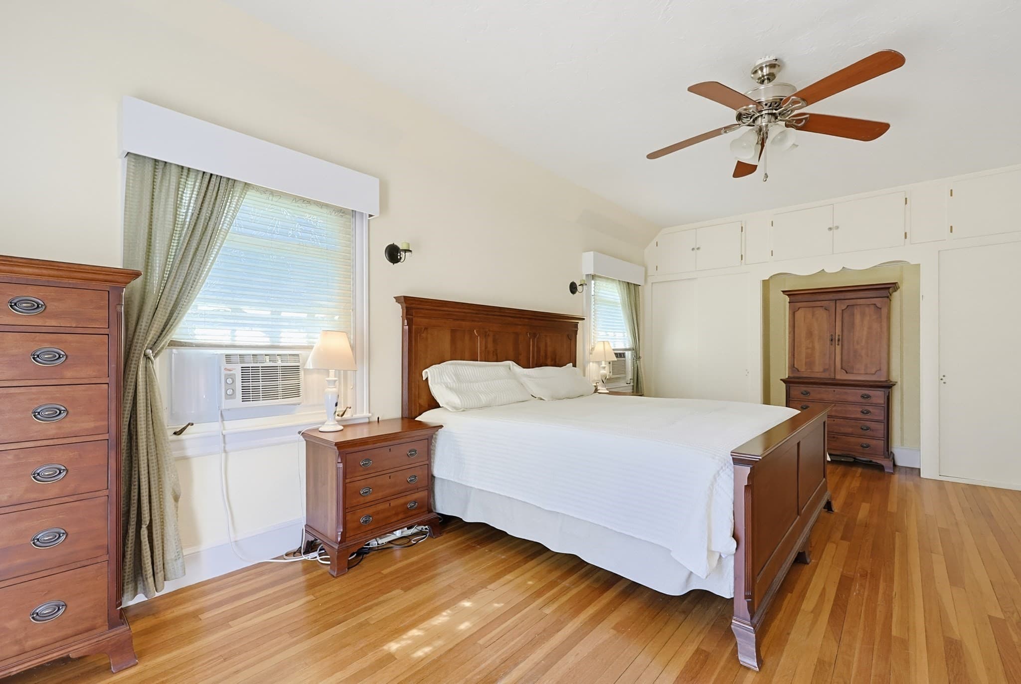 Single Family Residence at 218 County St., Attleboro MA 02703, Attleboro, photo 22 of 41