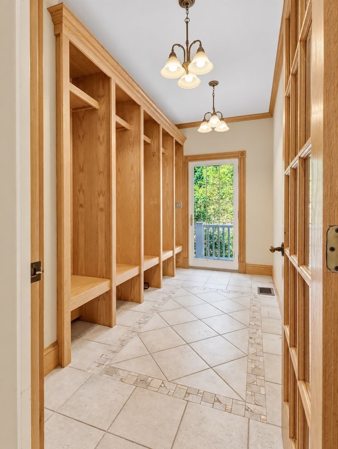 Single Family Residence at 66 Poquanticut Ave, Easton MA 02356, Easton, photo 18 of 42