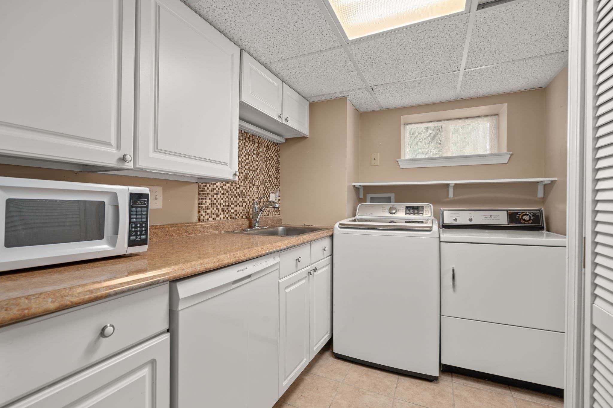 Single Family Residence at 46 Norwich Circle, Medford MA 02155, Medford, photo 23 of 37