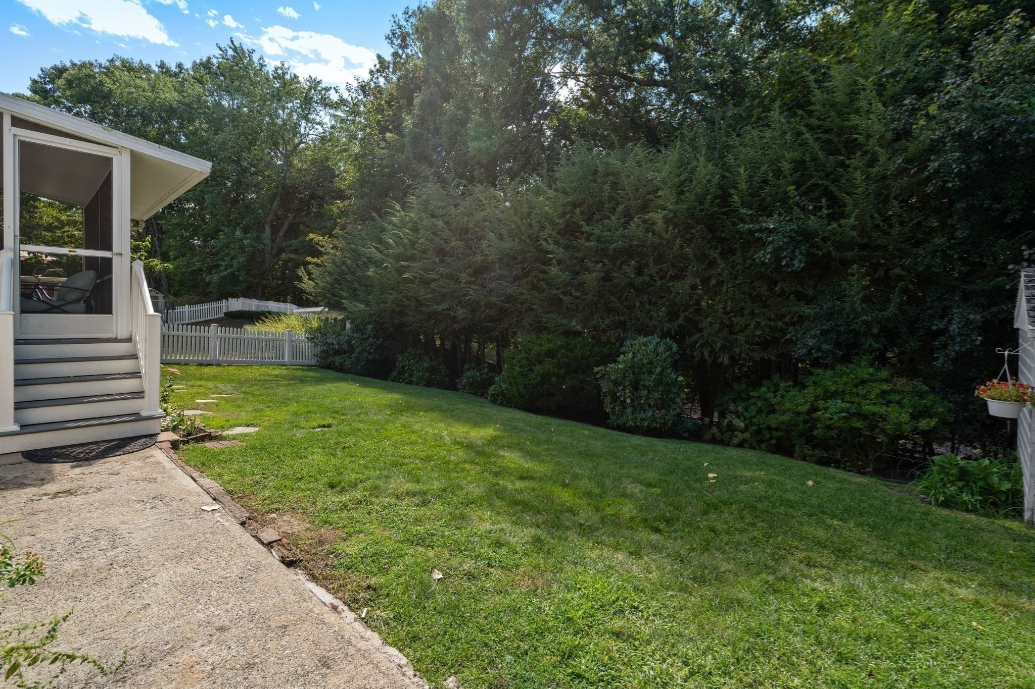 Single Family Residence at 46 Norwich Circle, Medford MA 02155, Medford, photo 34 of 37