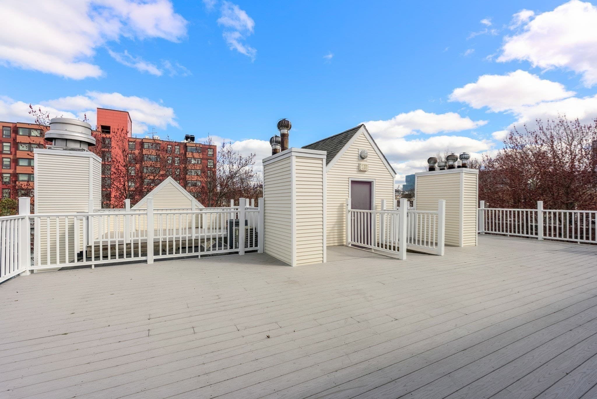Condominium at 218 Thorndike St # 208B, Cambridge MA 02141, Cambridge, photo 9 of 14