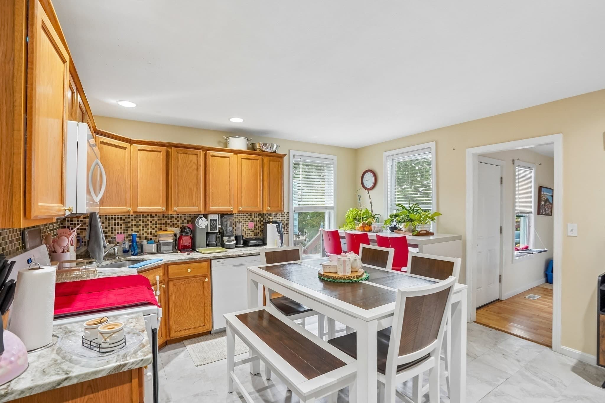 Multi Family at 112 Fremont St, Lowell MA 01850, Lowell, photo 13 of 40