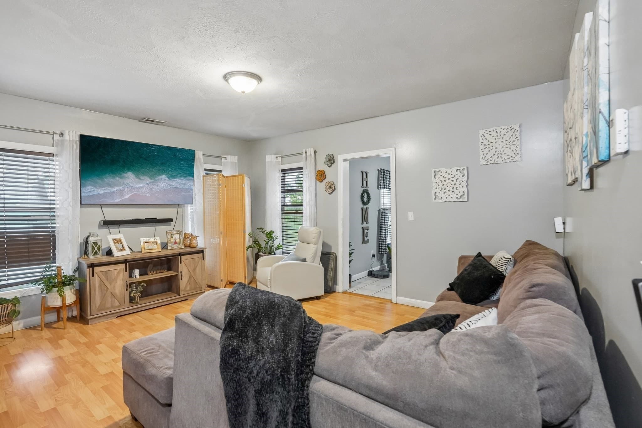Multi Family at 112 Fremont St, Lowell MA 01850, Lowell, photo 5 of 40