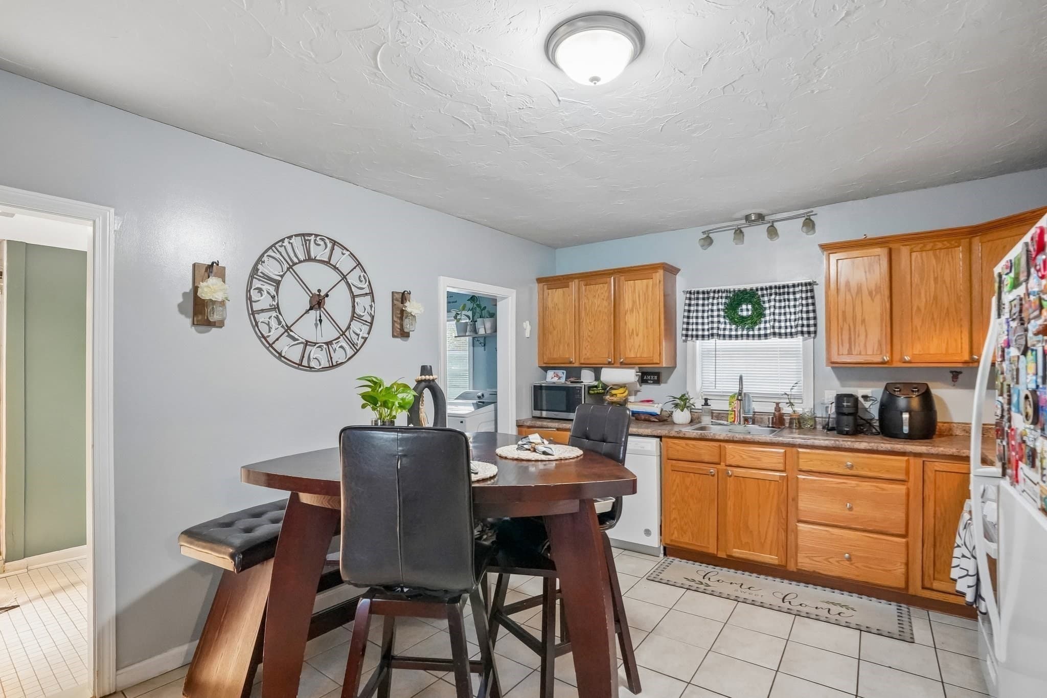 Multi Family at 112 Fremont St, Lowell MA 01850, Lowell, photo 10 of 40