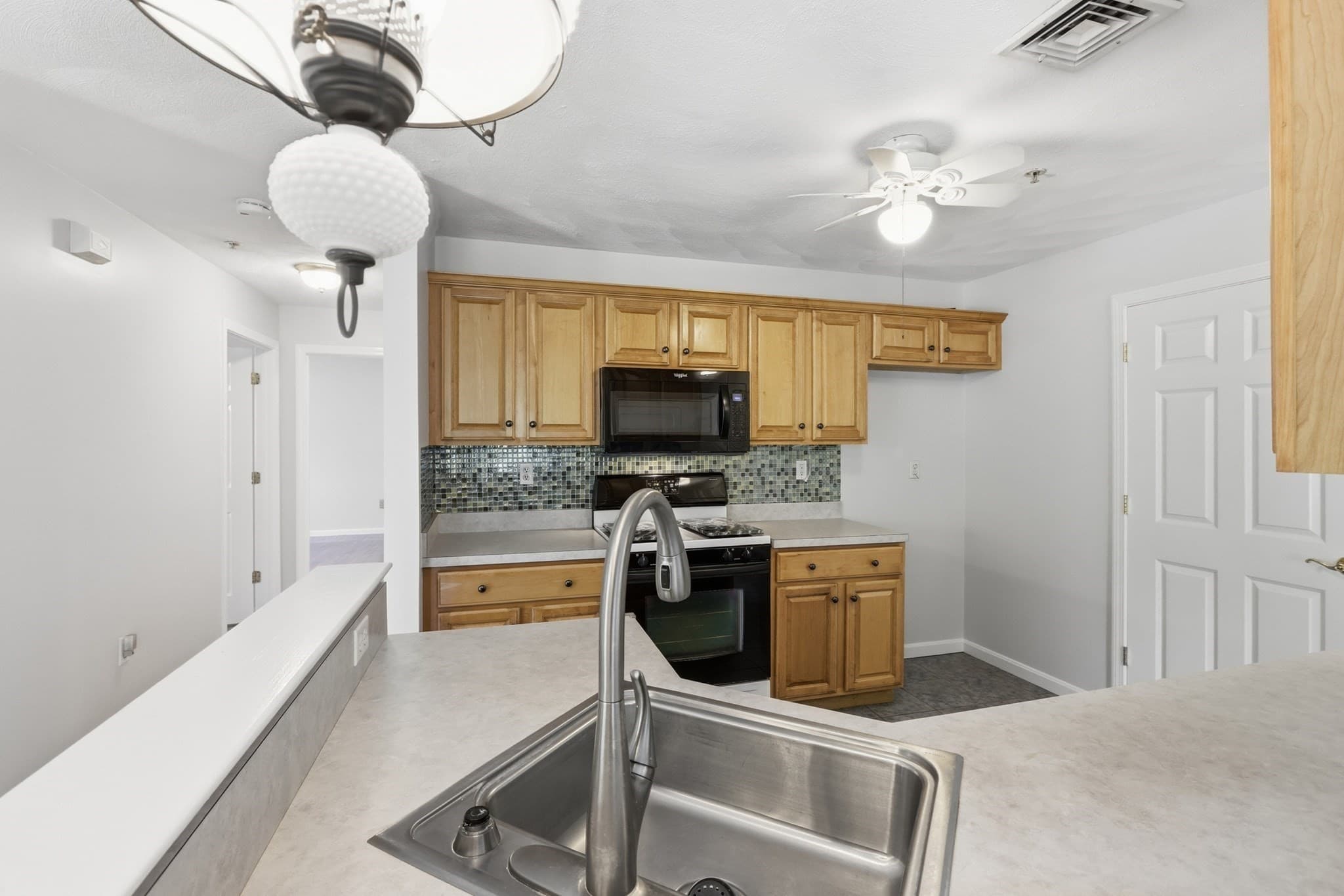 Condominium at 307 Autumn Ridge Dr # 307, Ayer MA 01432, Ayer, photo 12 of 26
