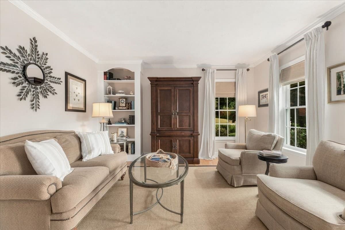 Single Family Residence at 93 Watch Hill Drive, Scituate MA 02066, Scituate, photo 7 of 40