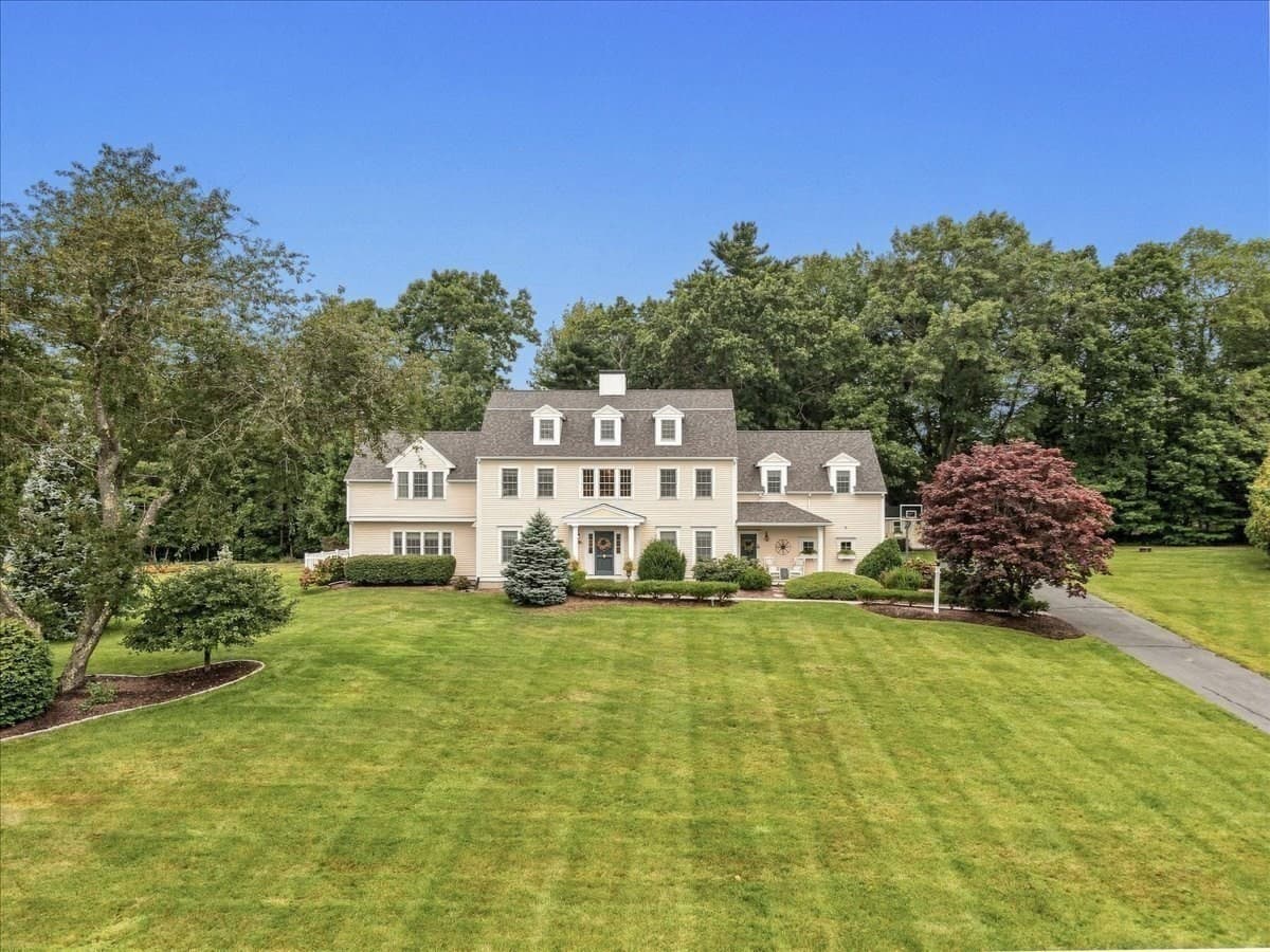 93 Watch Hill Drive, Scituate MA 02066