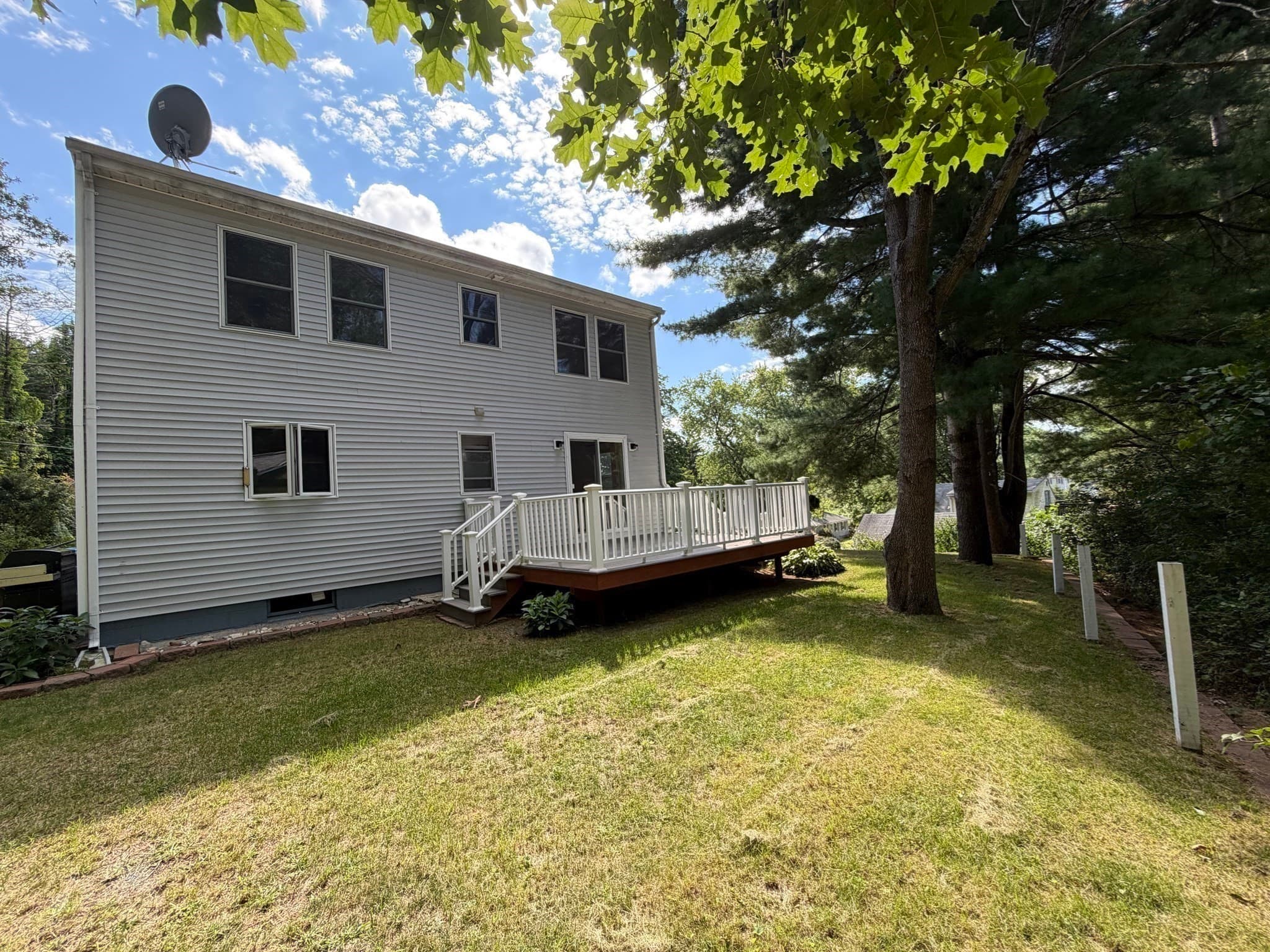 Single Family Residence at 6 North Lane, Monson MA 01057, Monson, photo 3 of 32