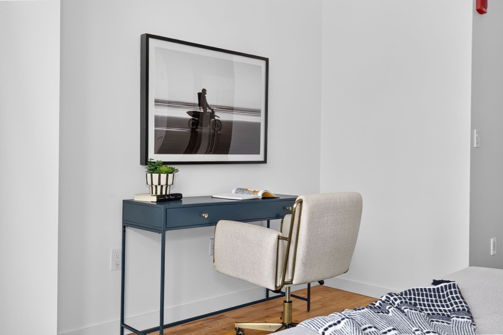 Condominium at 346 Congress # 604, Boston MA 02210, photo 17 of 33