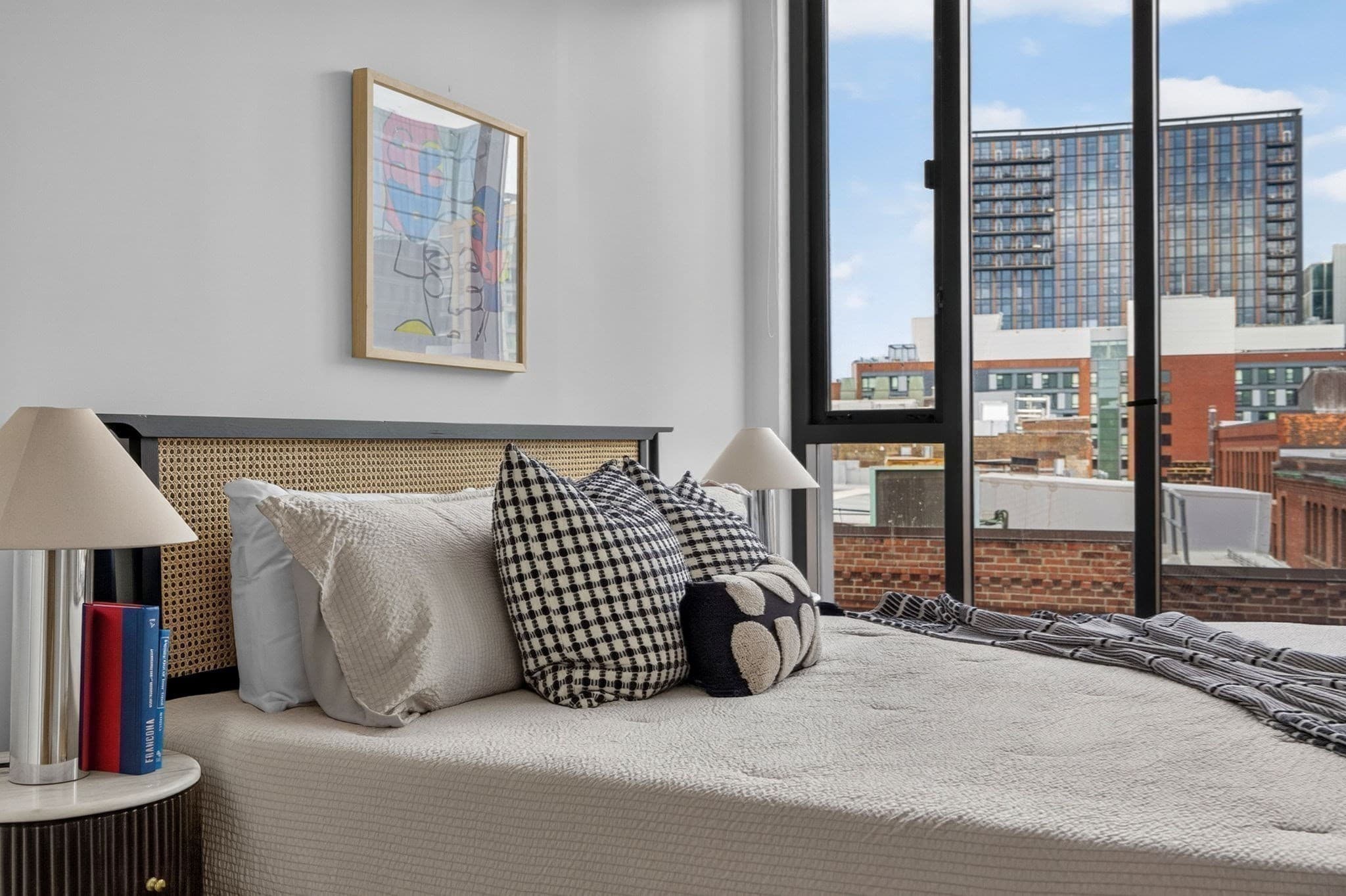 Condominium at 346 Congress # 604, Boston MA 02210, photo 15 of 33