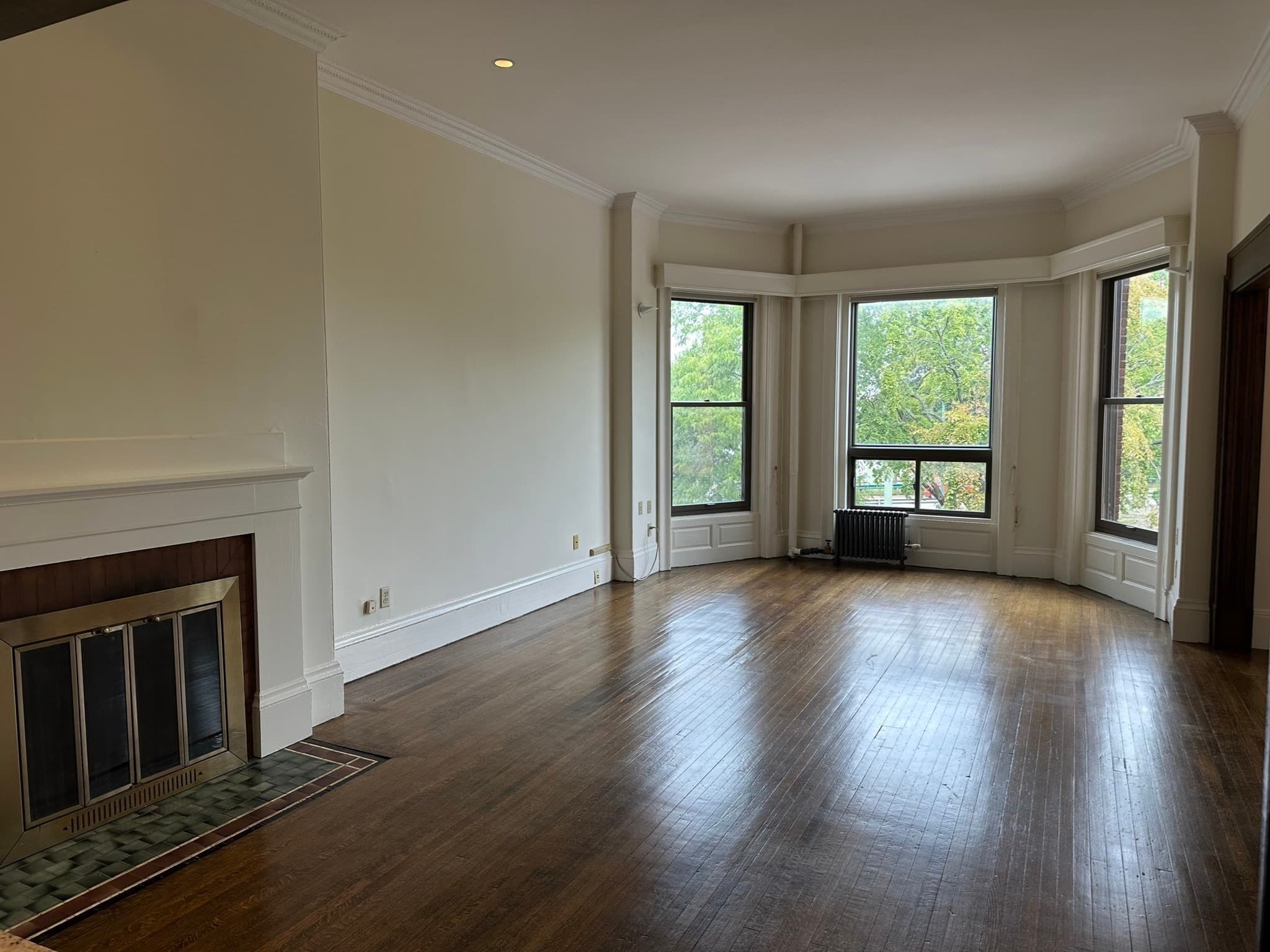 Condominium at 31 Bay State Rd # 2, Boston MA 02215, photo 2 of 20