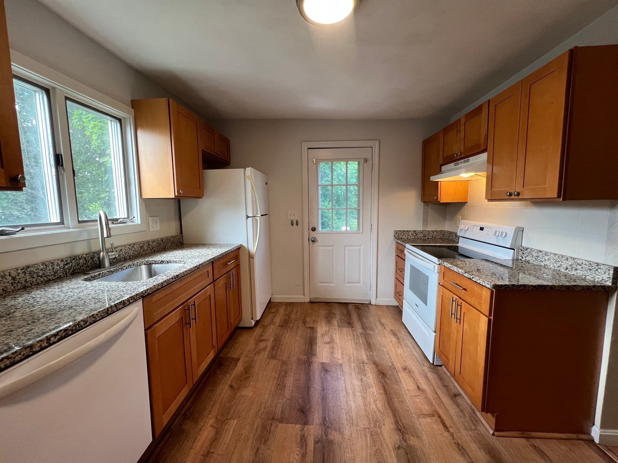 Apartment at 143 Washington # 2, Woburn MA 01801, photo 2 of 12