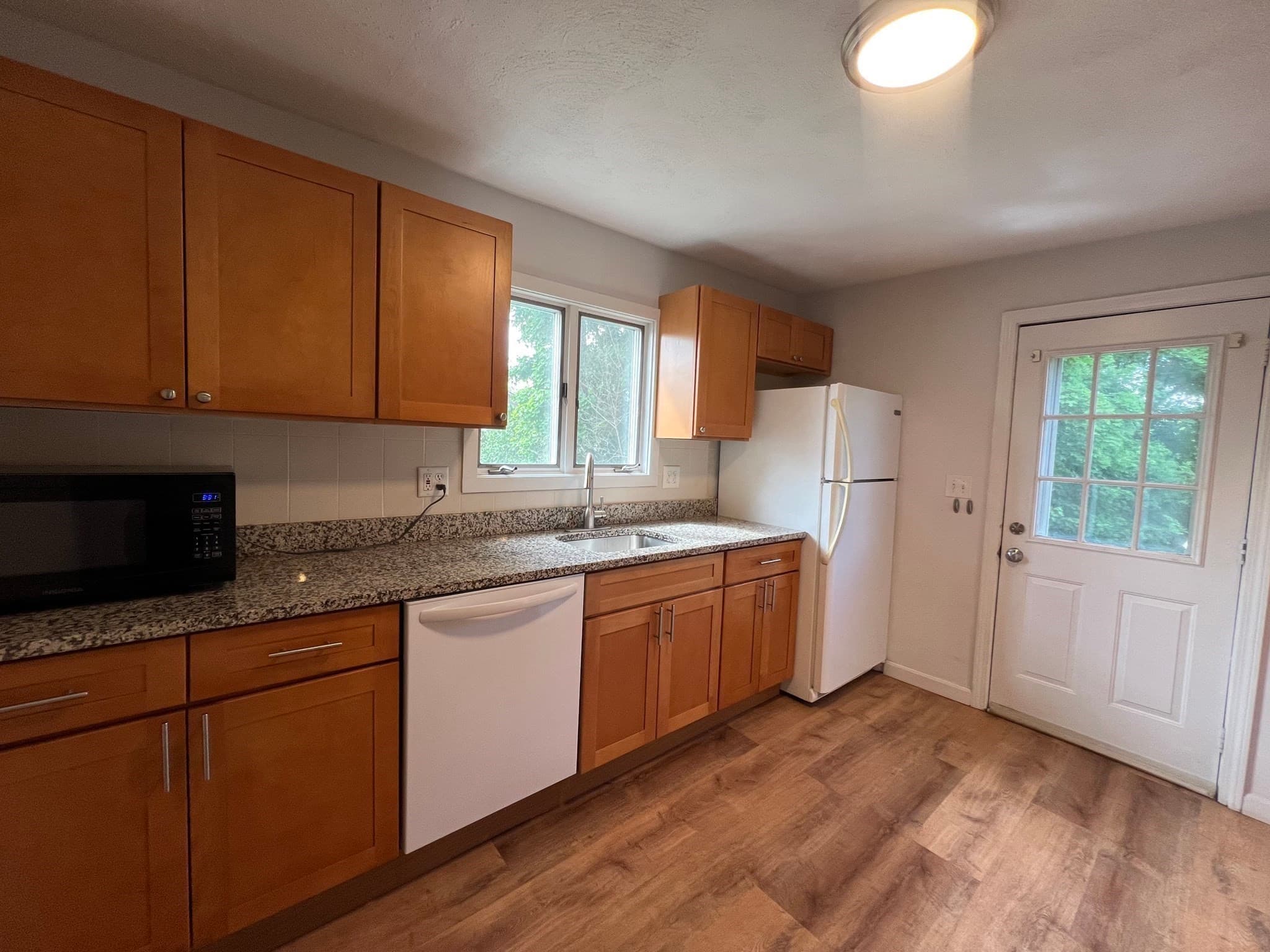 Apartment at 143 Washington # 2, Woburn MA 01801, photo 3 of 12
