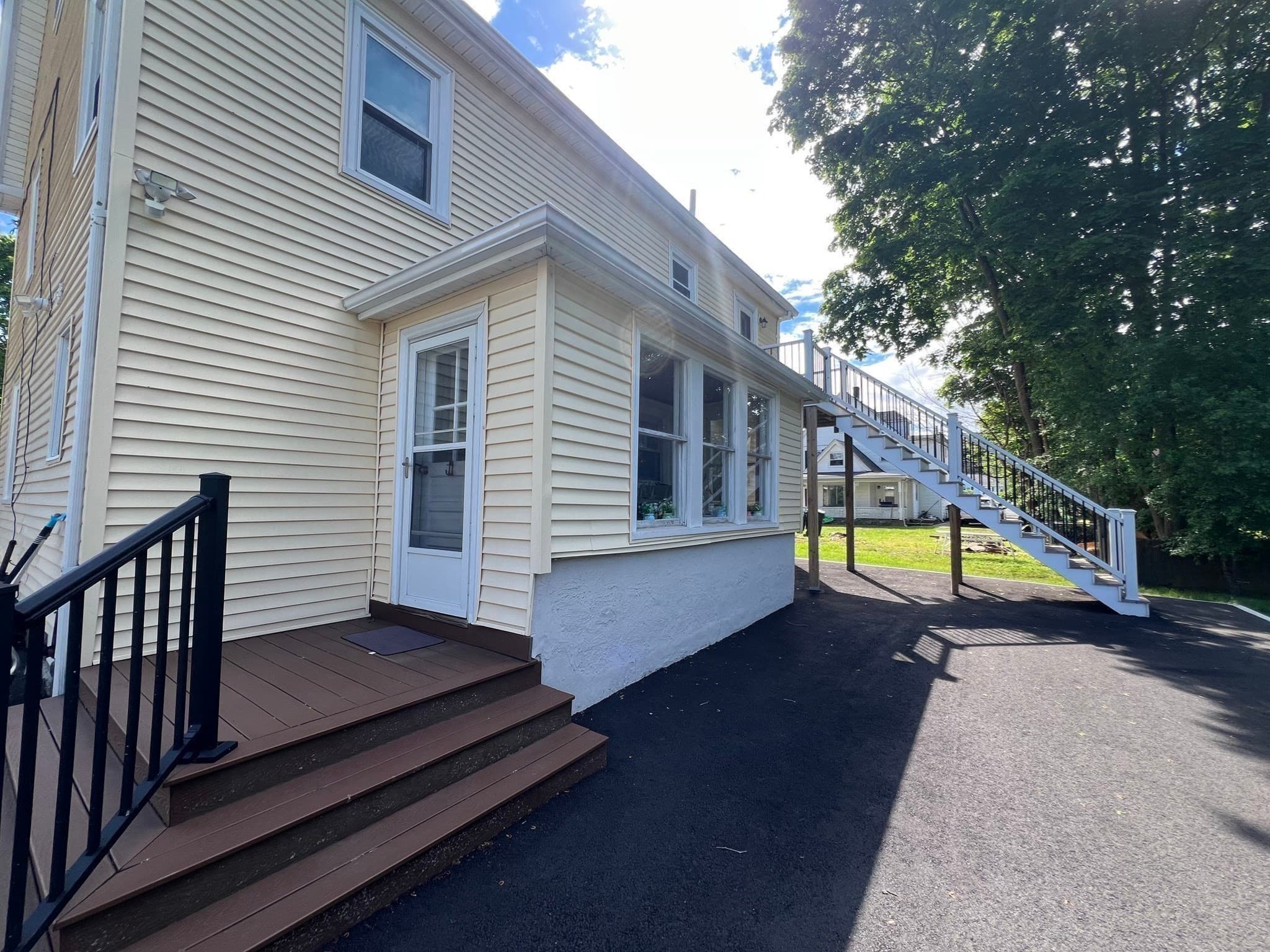 Apartment at 143 Washington # 2, Woburn MA 01801, photo 11 of 12