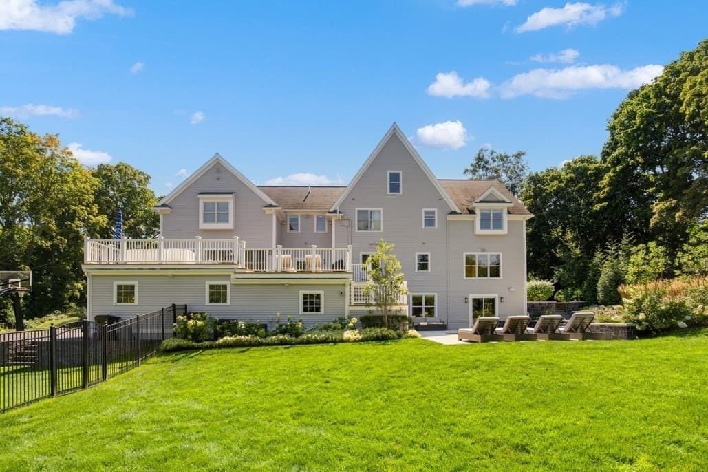 Single Family Residence at 4 Haywood Farm, Lynnfield MA 01940, Lynnfield, photo 39 of 42