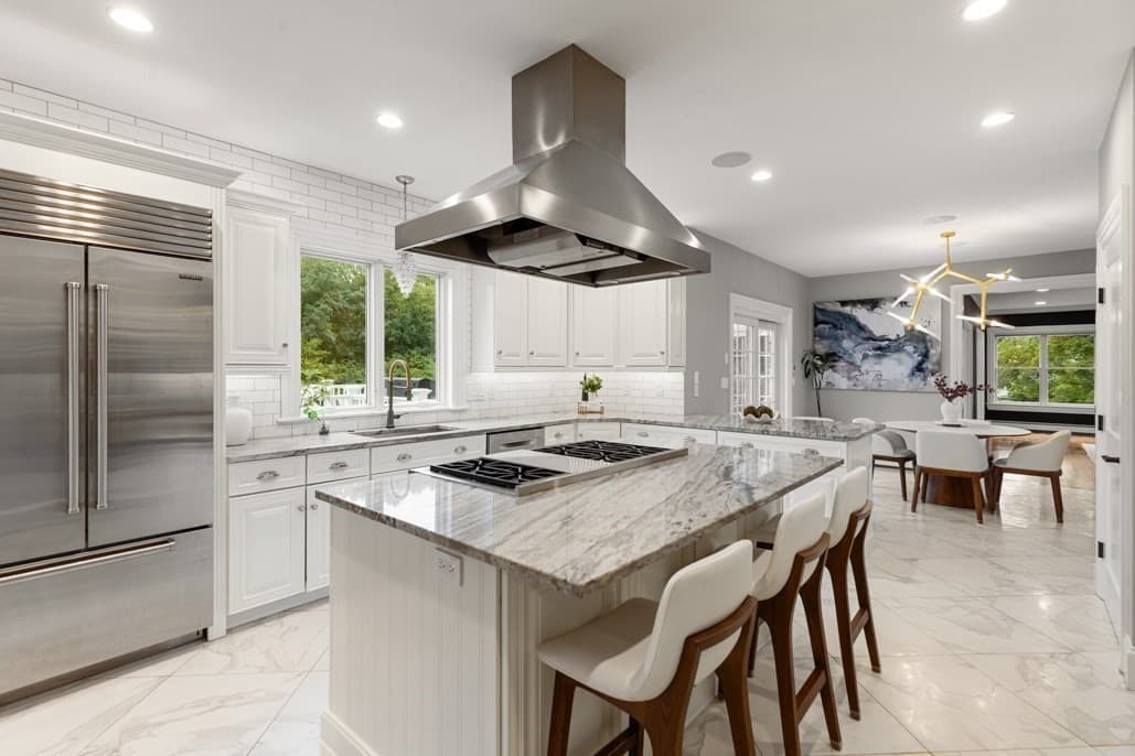 Single Family Residence at 4 Haywood Farm, Lynnfield MA 01940, Lynnfield, photo 8 of 42