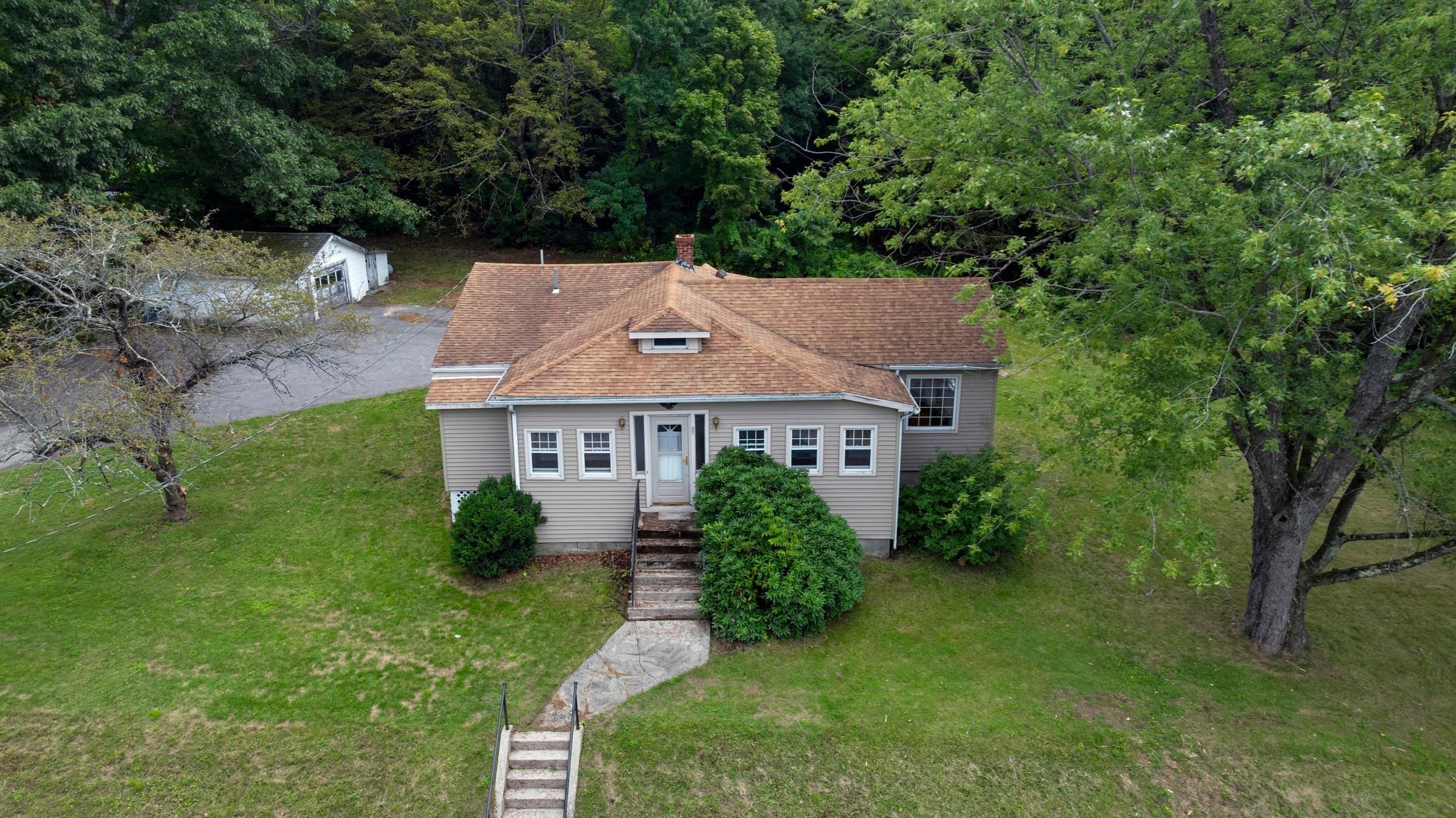 Single Family Residence at 82 Waite Street, Leicester MA 01524, Leicester, photo 2 of 30