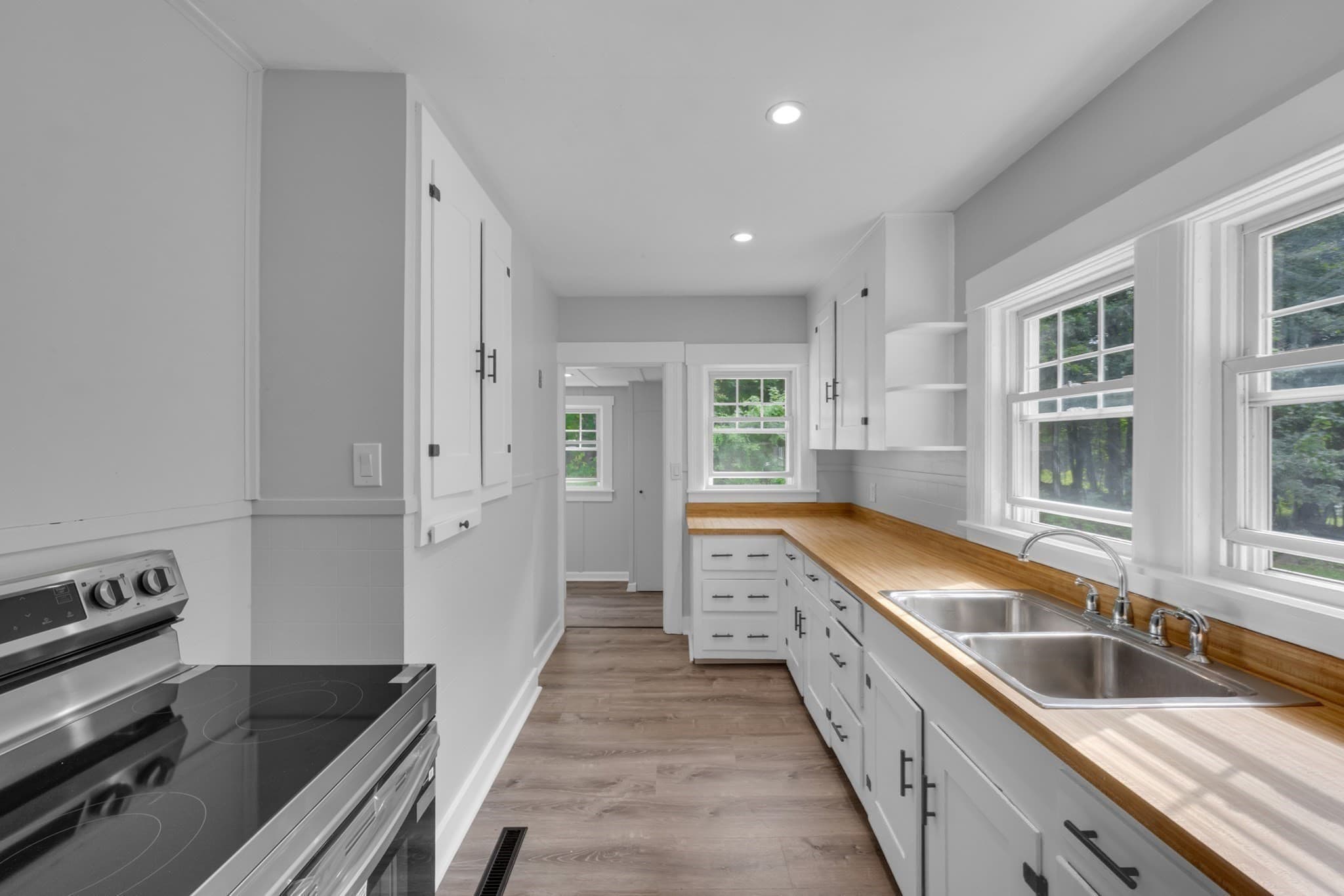 Single Family Residence at 82 Waite Street, Leicester MA 01524, Leicester, photo 13 of 30