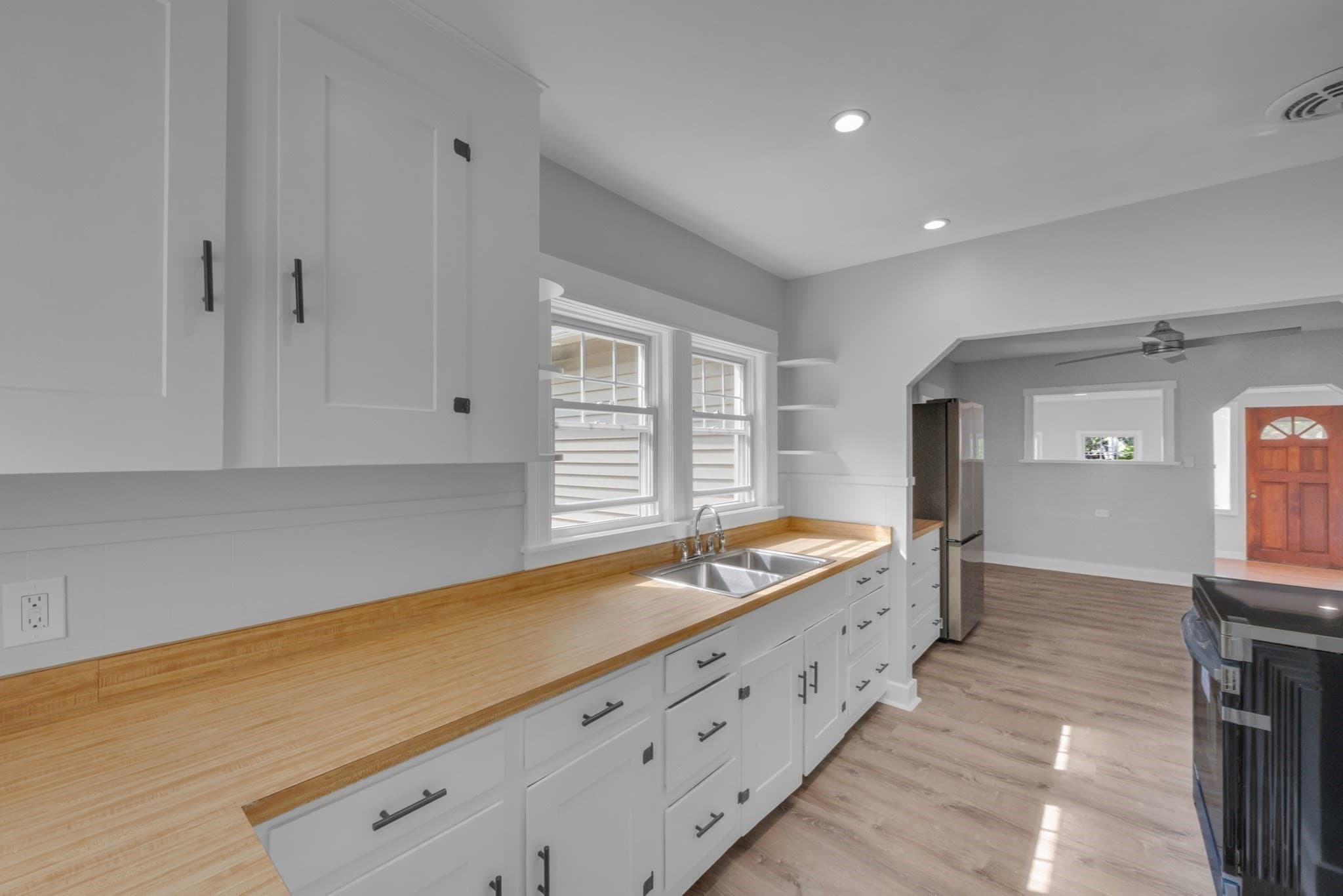 Single Family Residence at 82 Waite Street, Leicester MA 01524, Leicester, photo 12 of 30