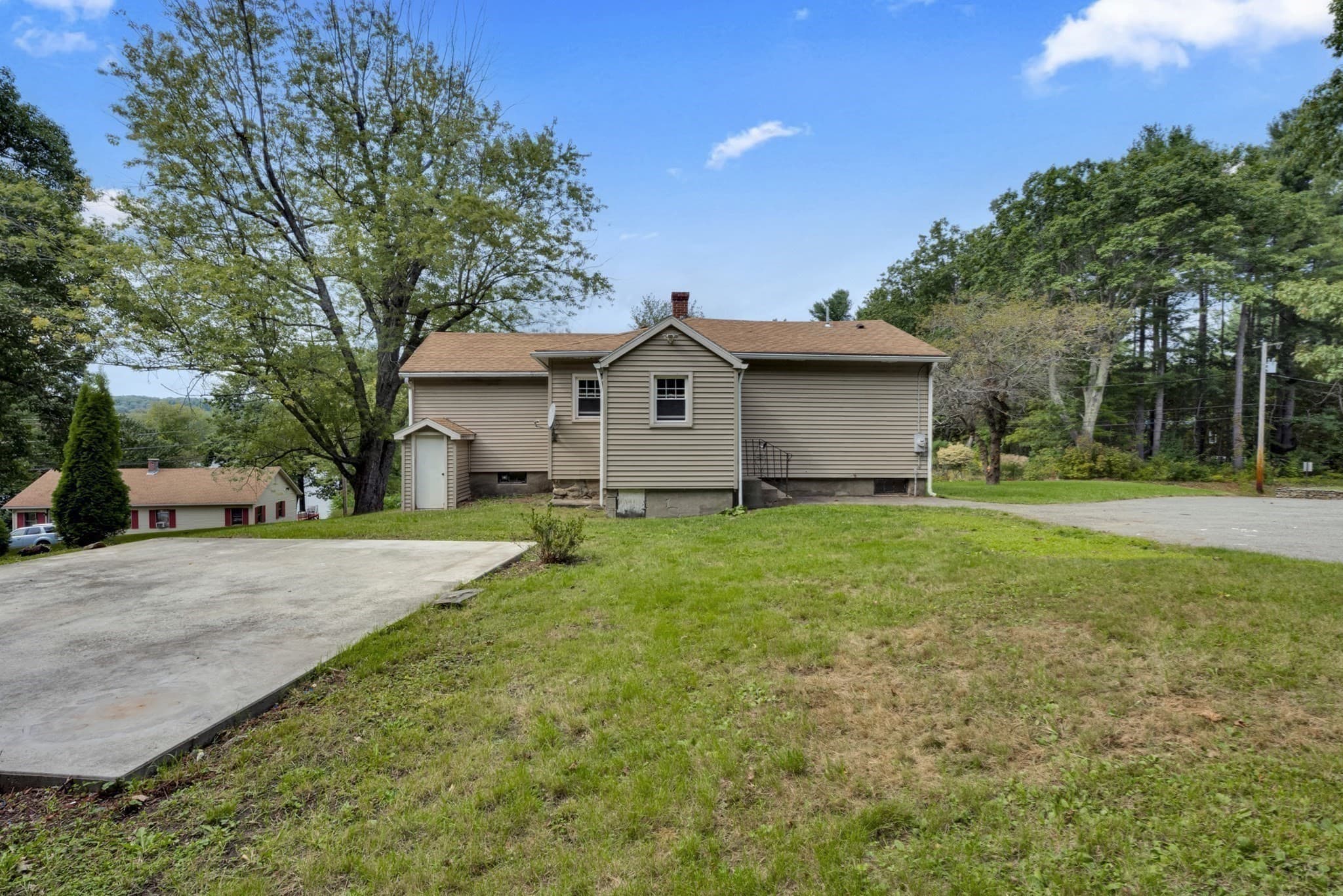 Single Family Residence at 82 Waite Street, Leicester MA 01524, Leicester, photo 10 of 30