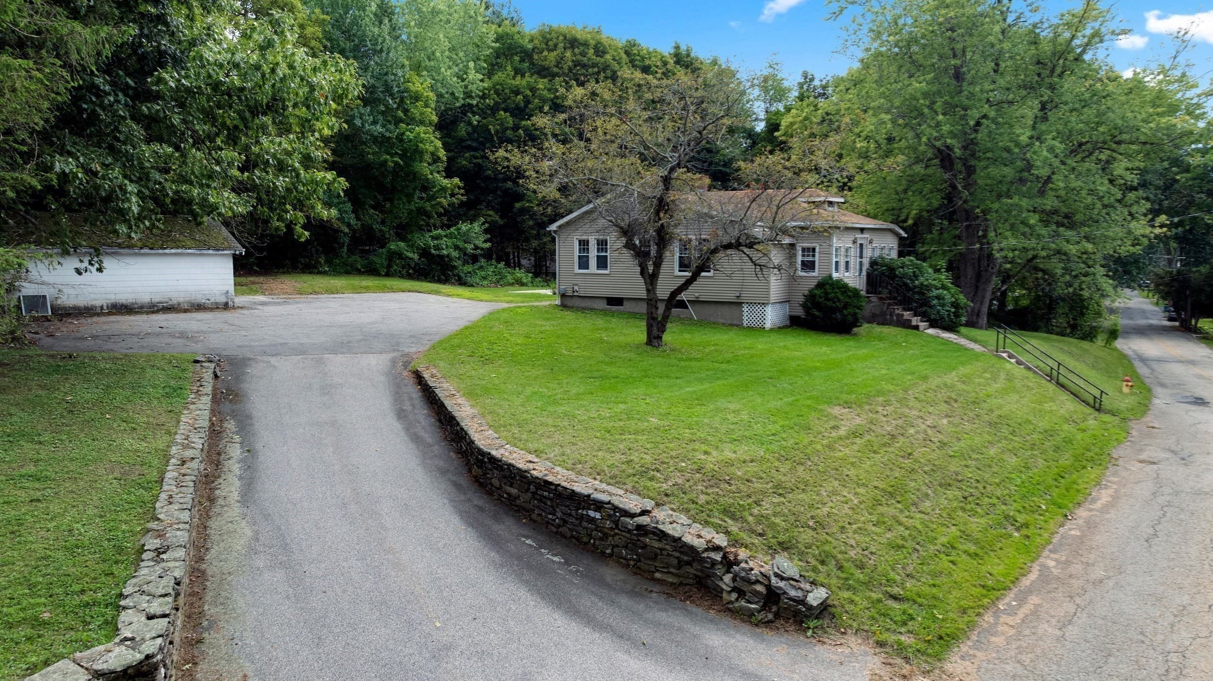 Single Family Residence at 82 Waite Street, Leicester MA 01524, Leicester, photo 8 of 30