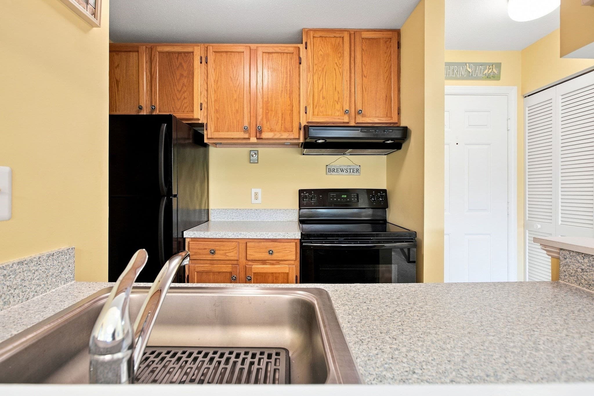 Condominium at 62 Fletcher Ln # A, Brewster MA 02631, Brewster, photo 10 of 29