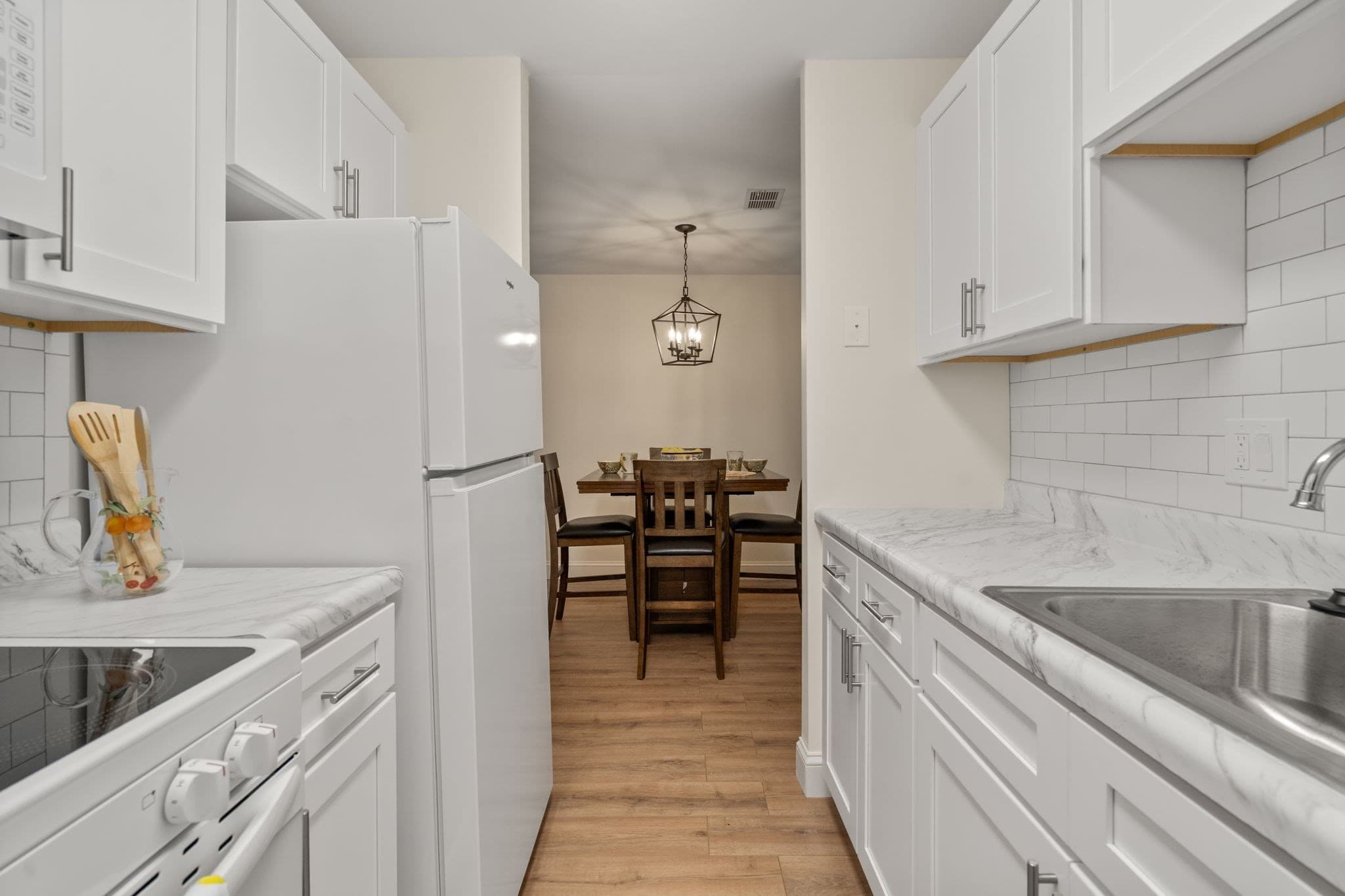 Condominium at 1408 Franklin Crossing Rd # 1408, Franklin MA 02038, Franklin, photo 9 of 22
