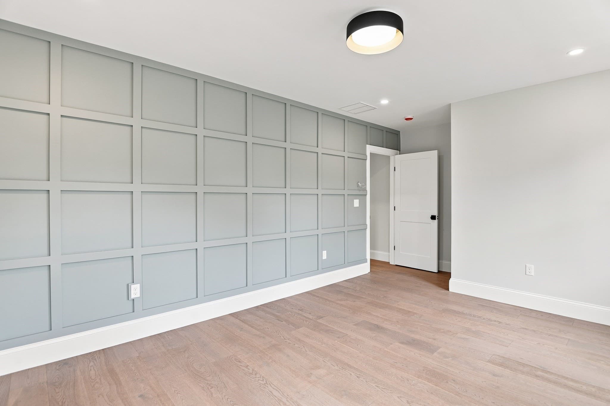 Single Family Residence at 14 Maple, Amesbury MA 01913, Amesbury, photo 35 of 42