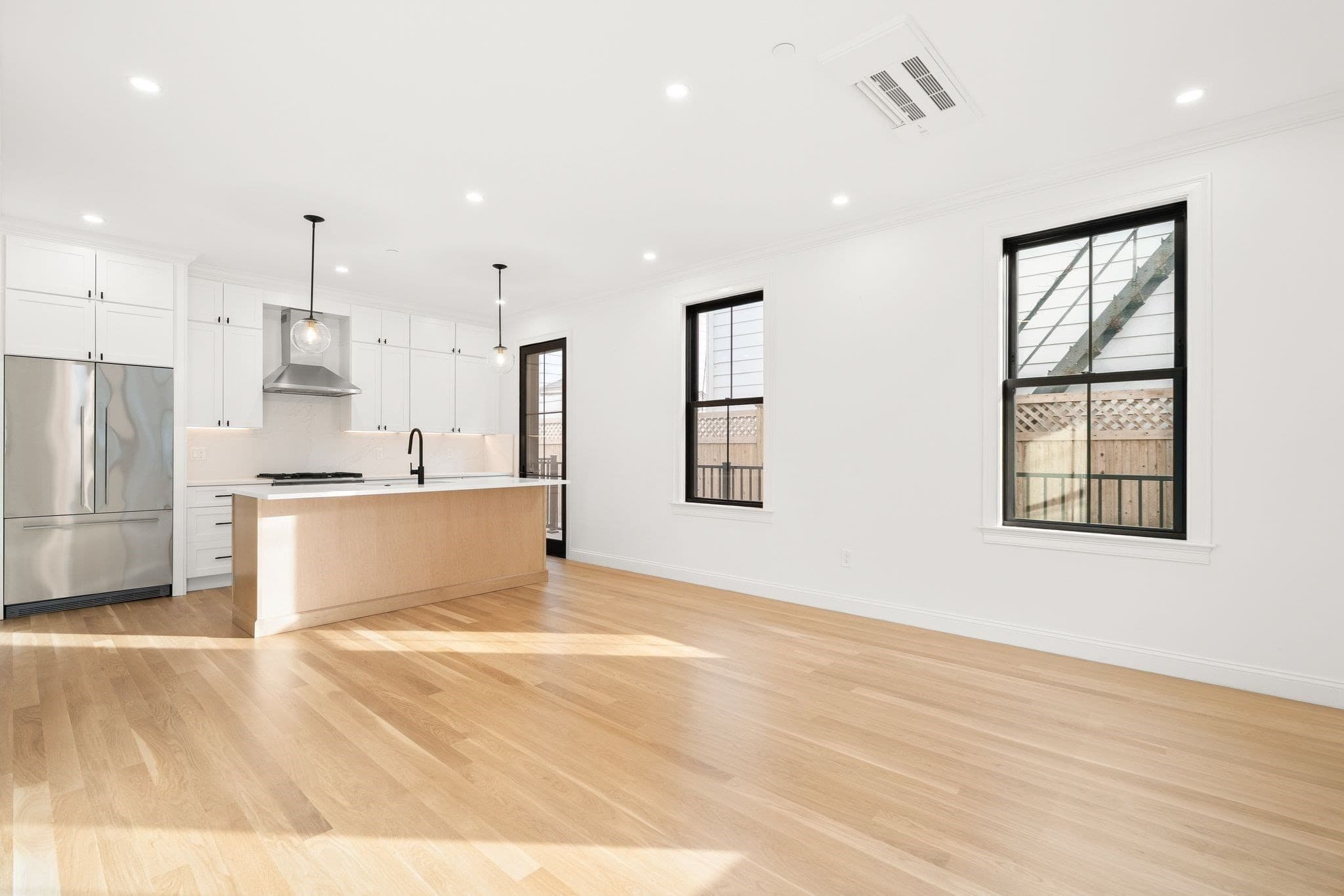 Condominium at 27 Shepard # 1, Boston MA 02135, photo 3 of 37