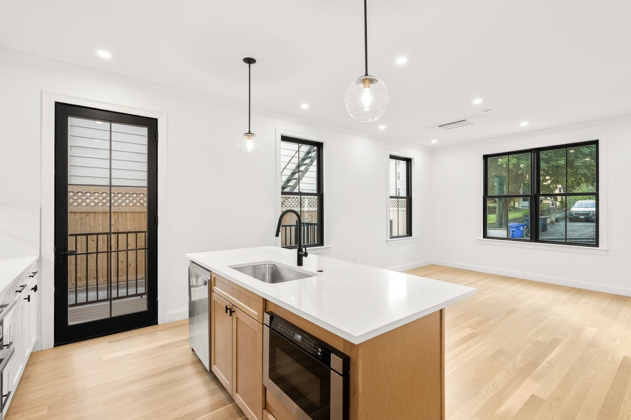Condominium at 27 Shepard # 1, Boston MA 02135, photo 11 of 37