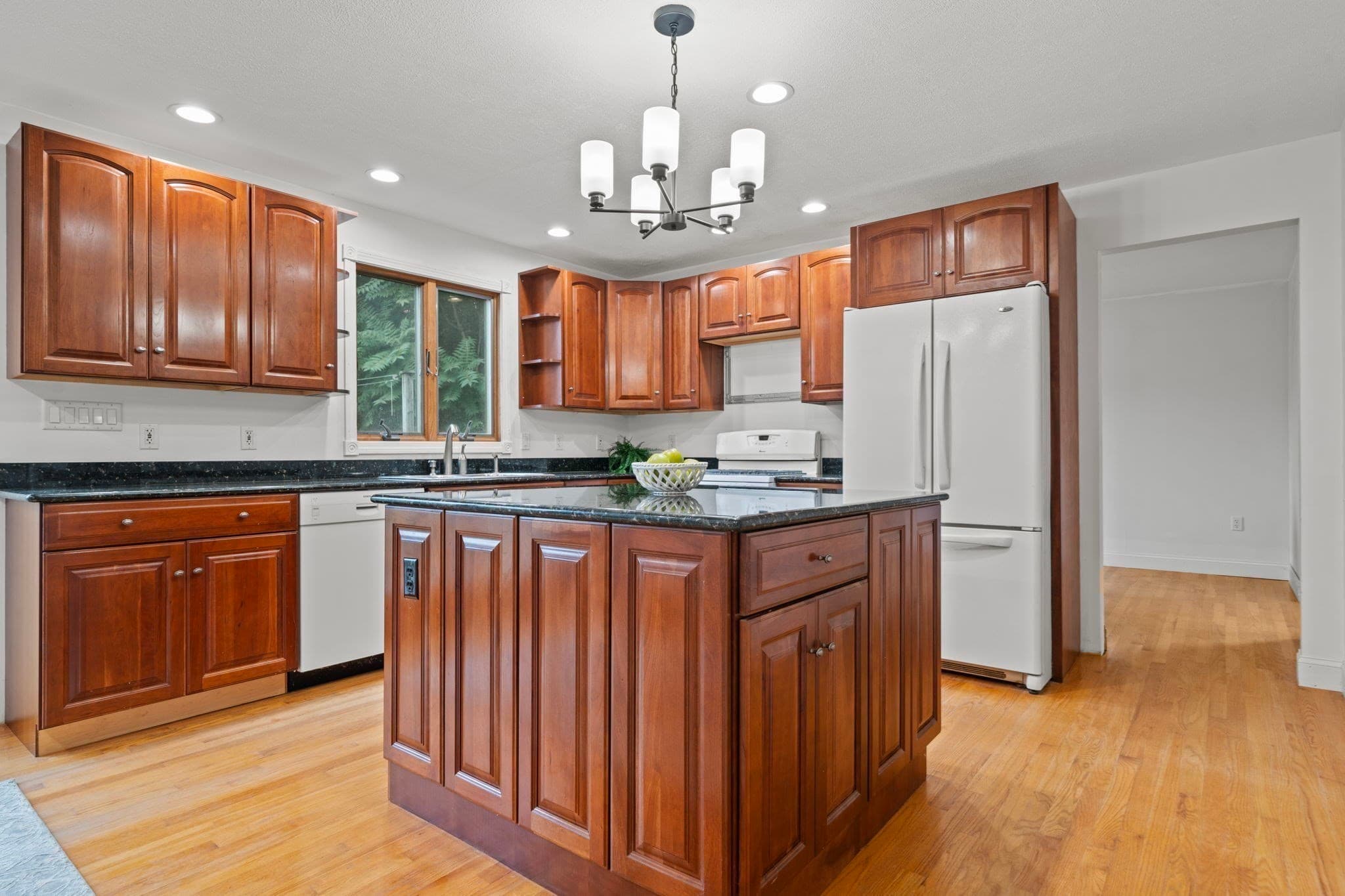 Single Family Residence at 119 Winn Street, Woburn MA 01801, Woburn, photo 13 of 35