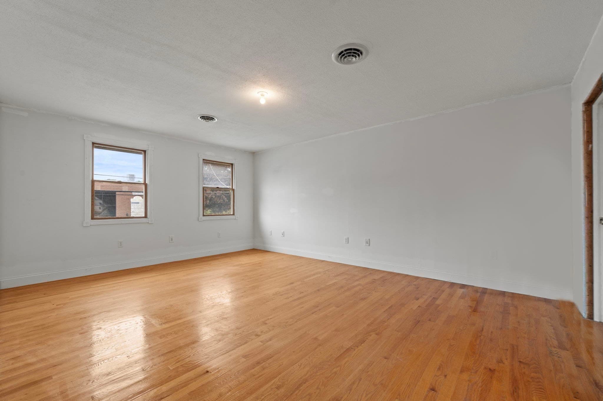 Single Family Residence at 119 Winn Street, Woburn MA 01801, Woburn, photo 32 of 35