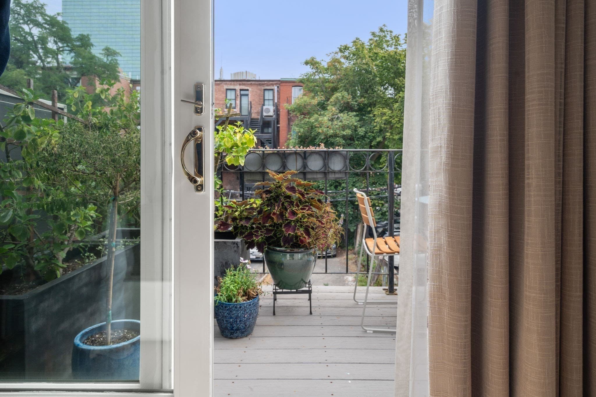 Condominium at 209 W Canton St # 3, Boston MA 02116, photo 12 of 23