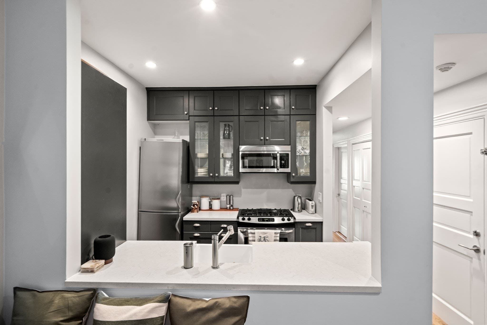 Condominium at 209 W Canton St # 3, Boston MA 02116, photo 9 of 23