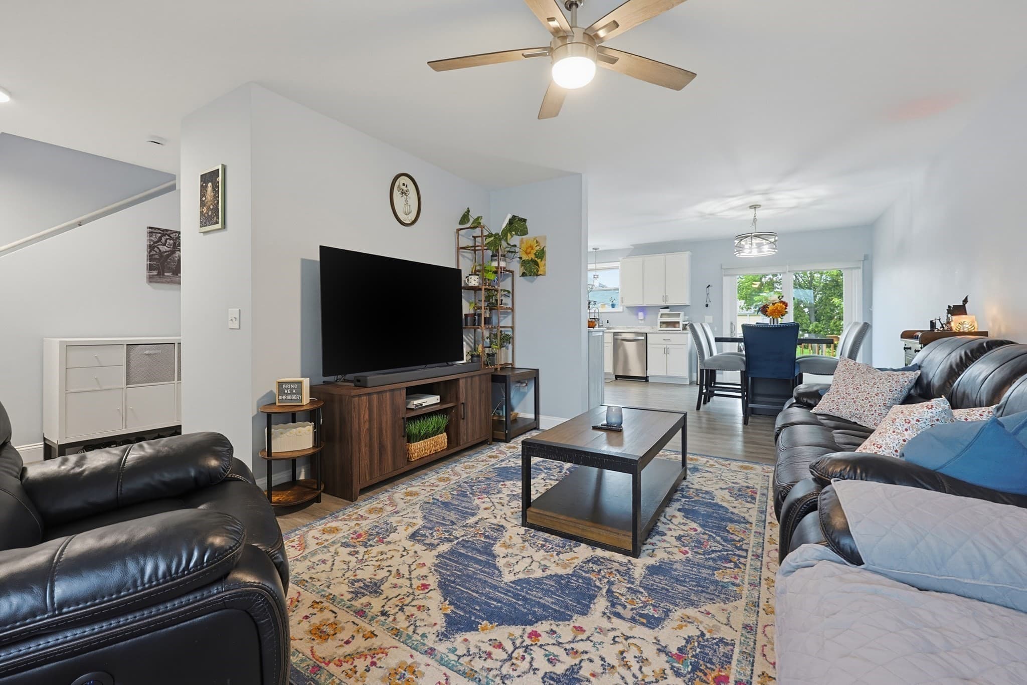 Single Family Residence at 96 Carter Ave, Pawtucket RI 02861, Pawtucket, photo 17 of 39
