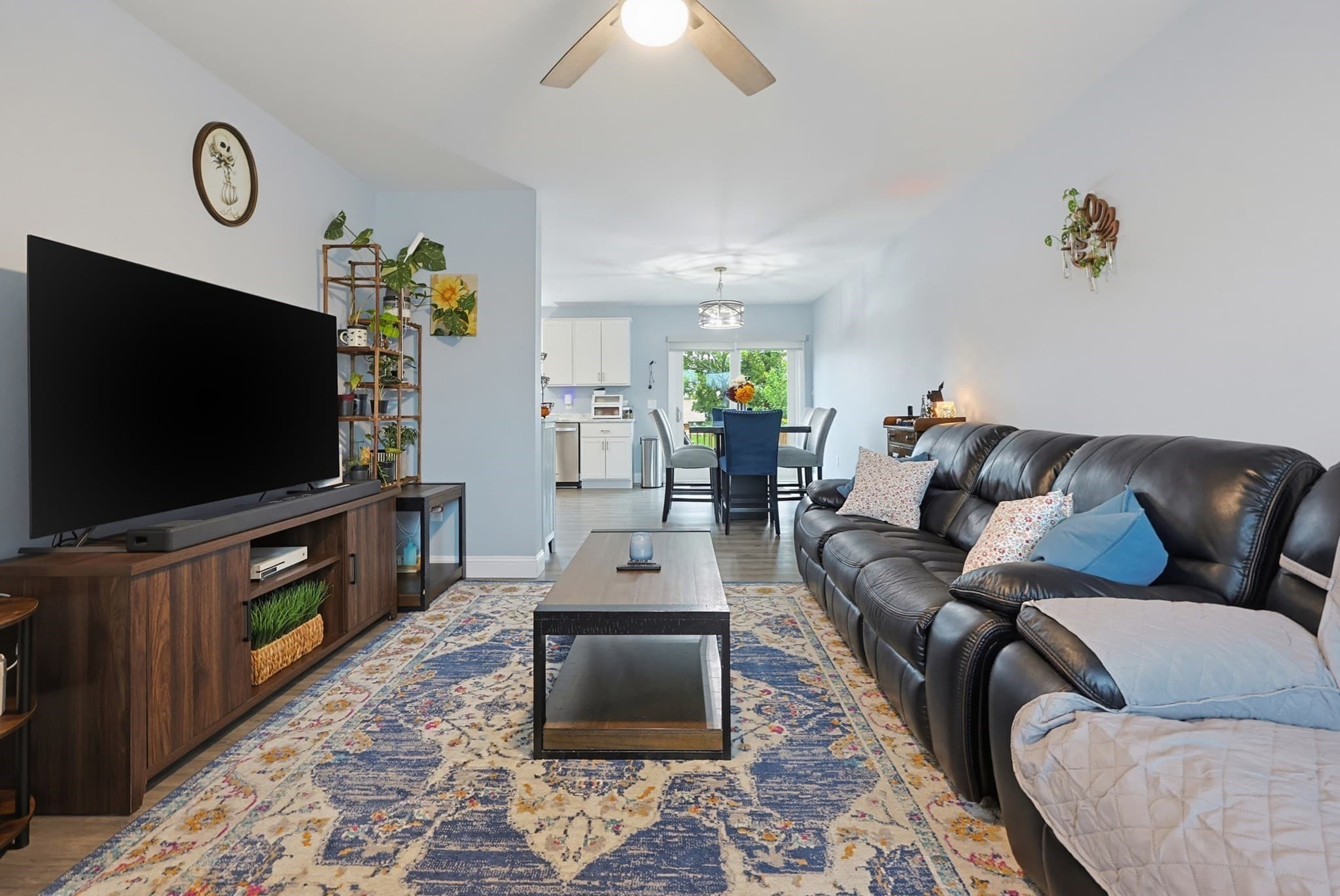 Single Family Residence at 96 Carter Ave, Pawtucket RI 02861, Pawtucket, photo 16 of 39